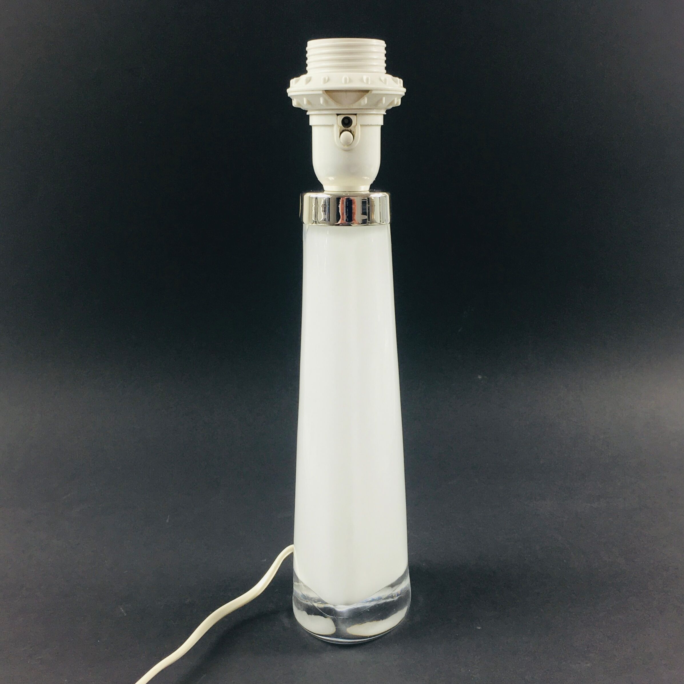 Lampe de table modèle RD 1566 par Carl Fagerlund pour Orrefors, Suède, années 1960