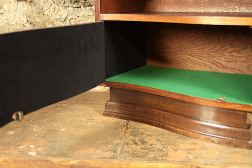 Bedside of the 1940s