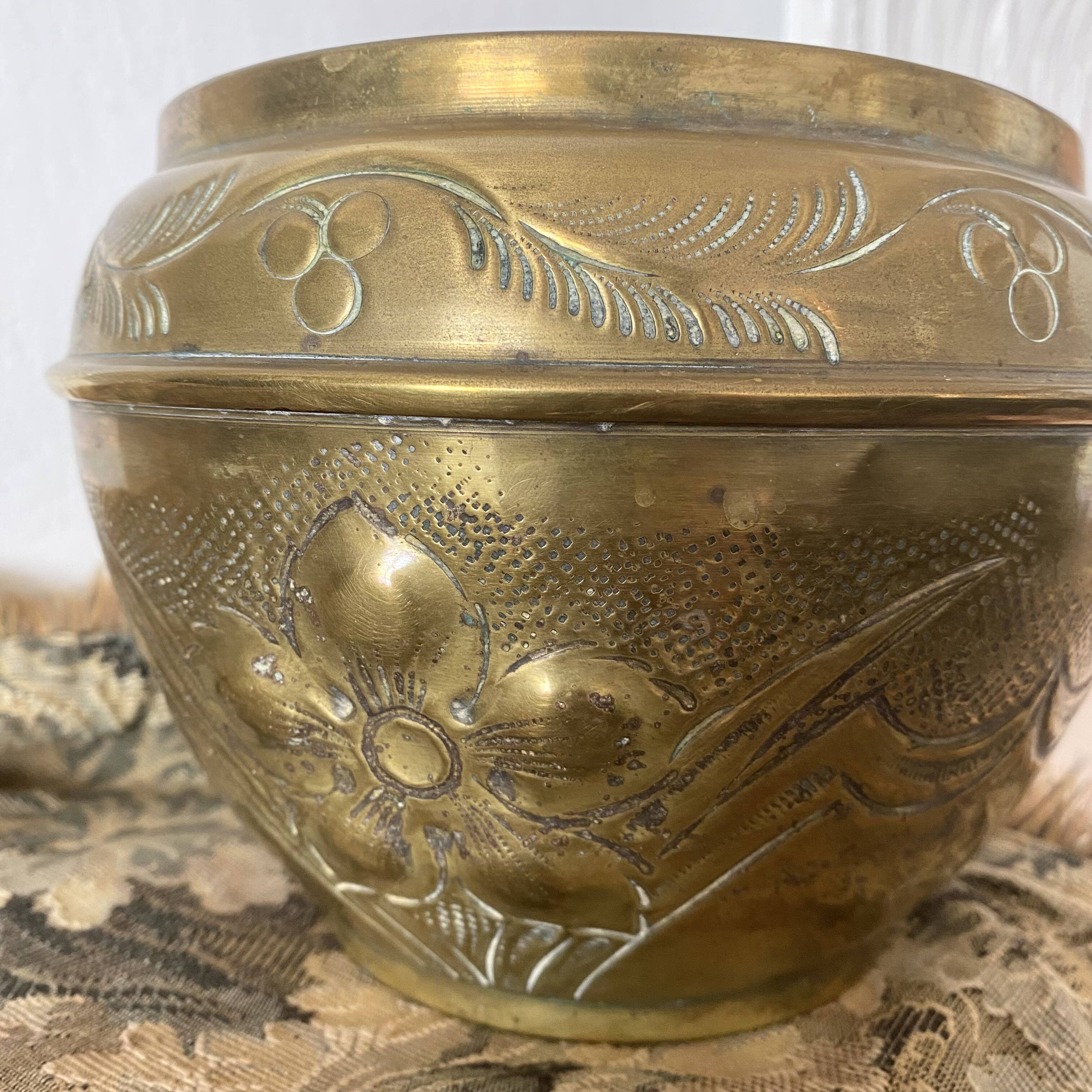 Gilded brass flowerpot