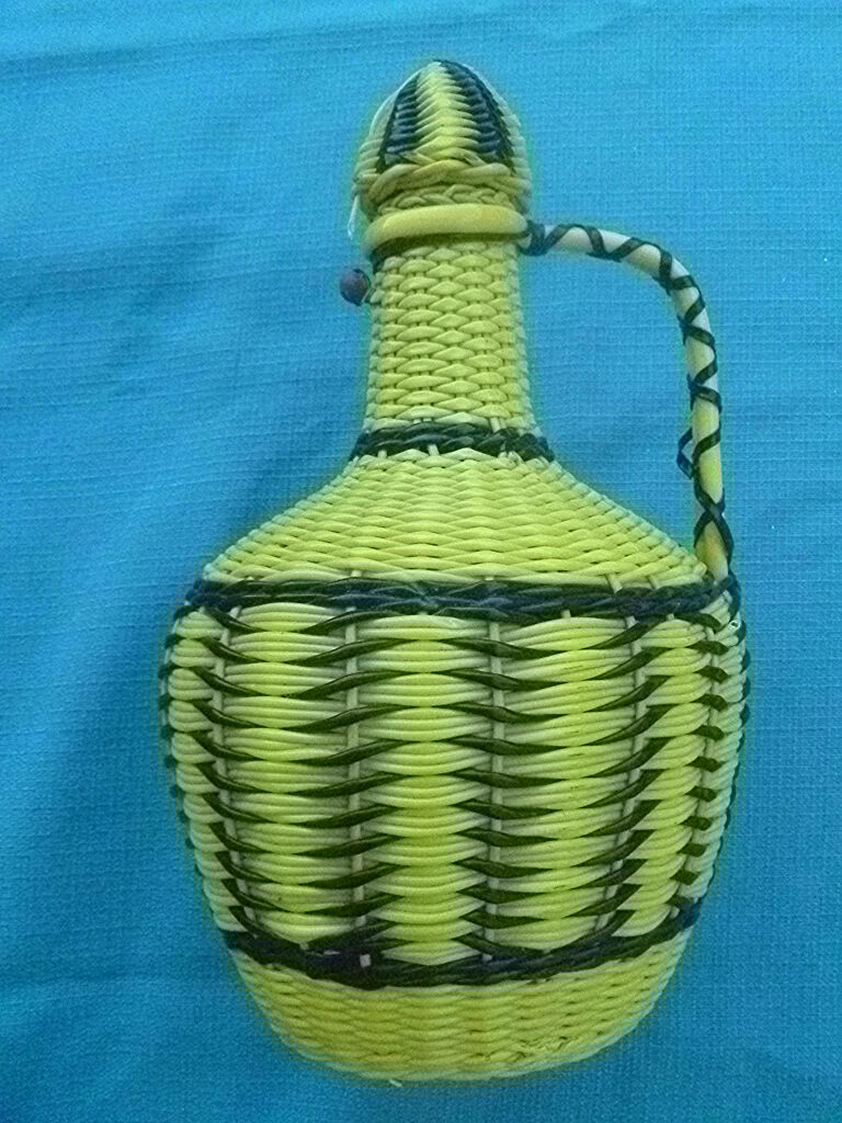 Bottle scoubidou viresa , vintage