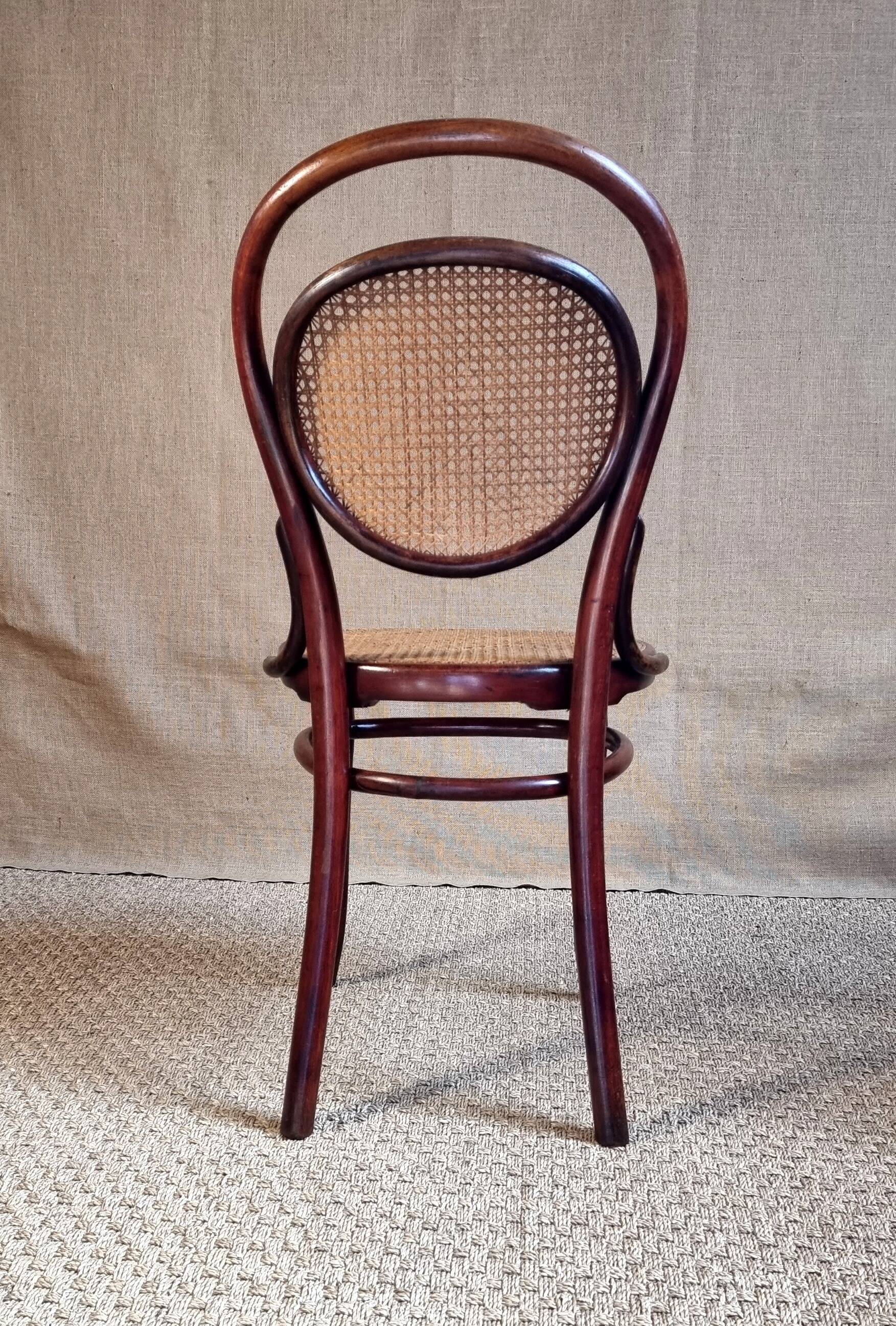 Thonet bistro chair n°11 circa 1900