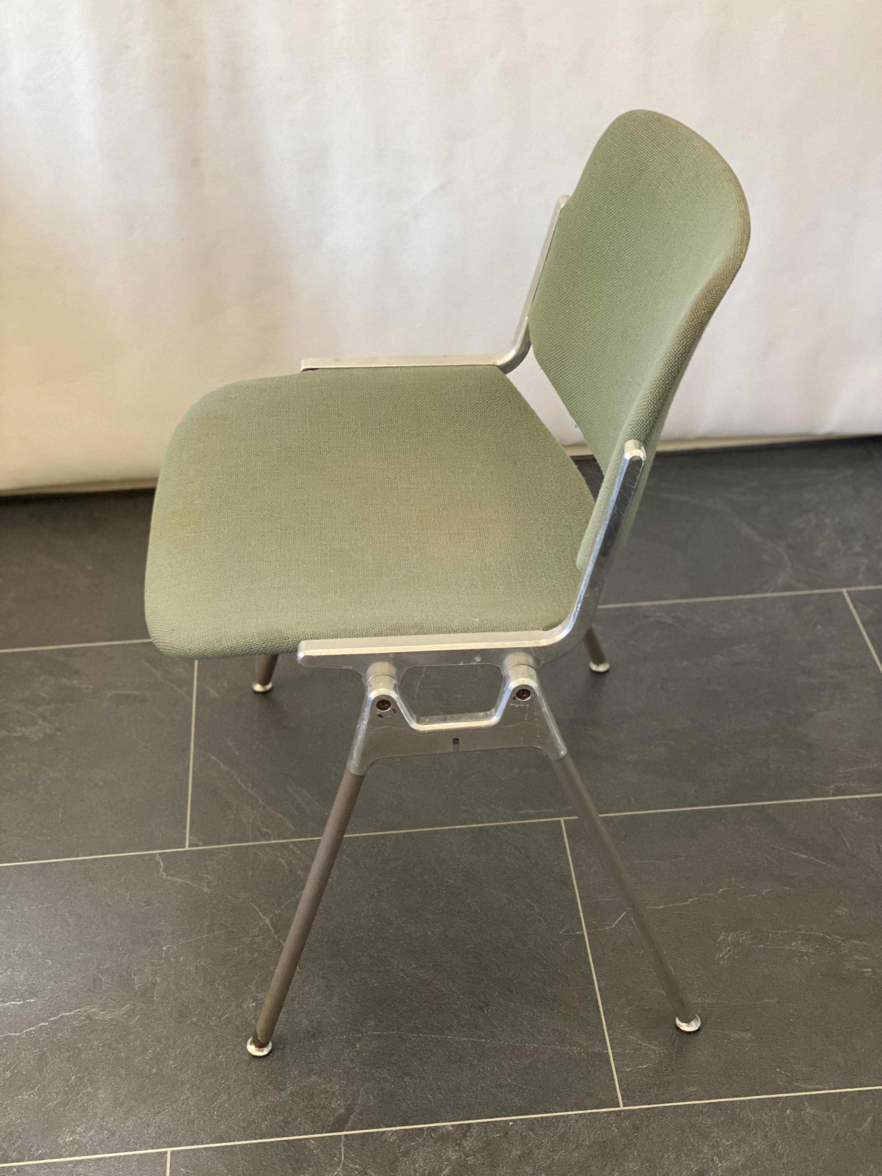 Vintage Castelli Model DSC 106 Chair