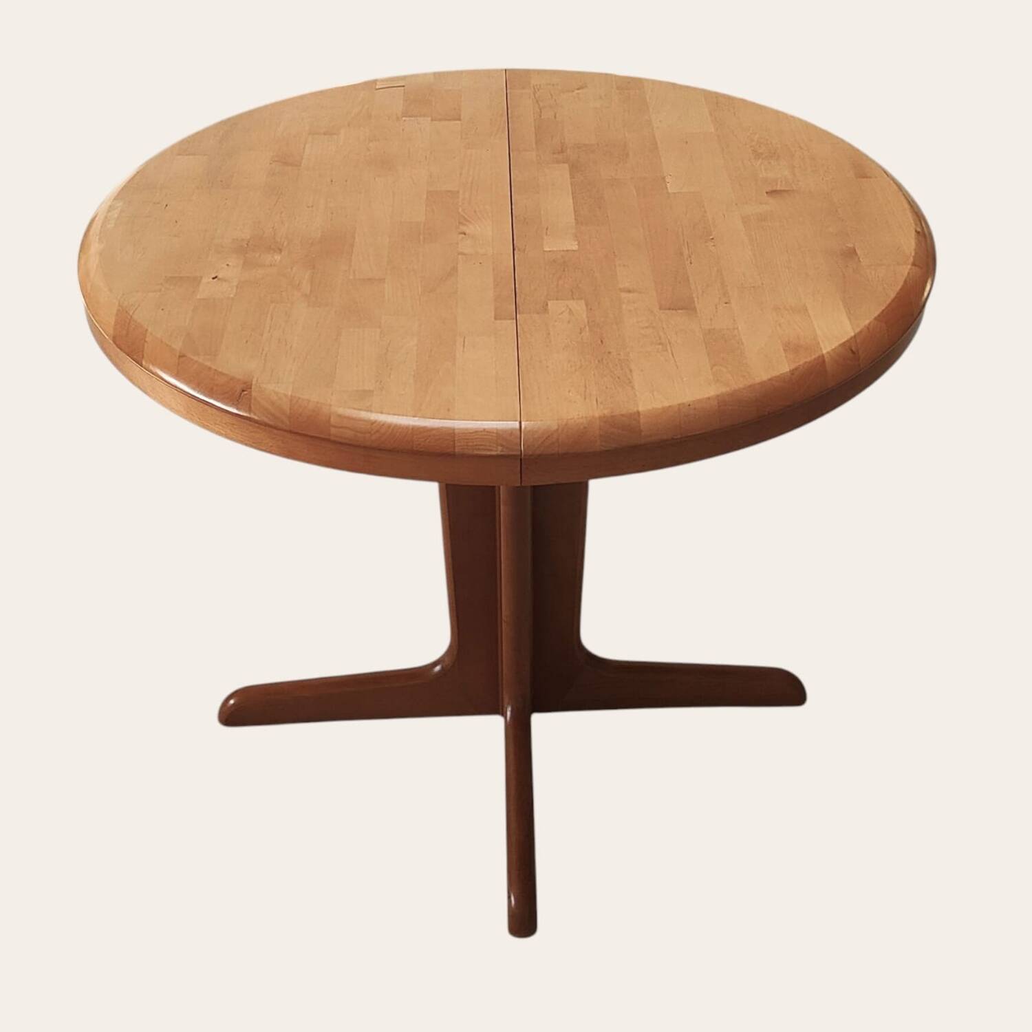 Extendable dining table, 70s