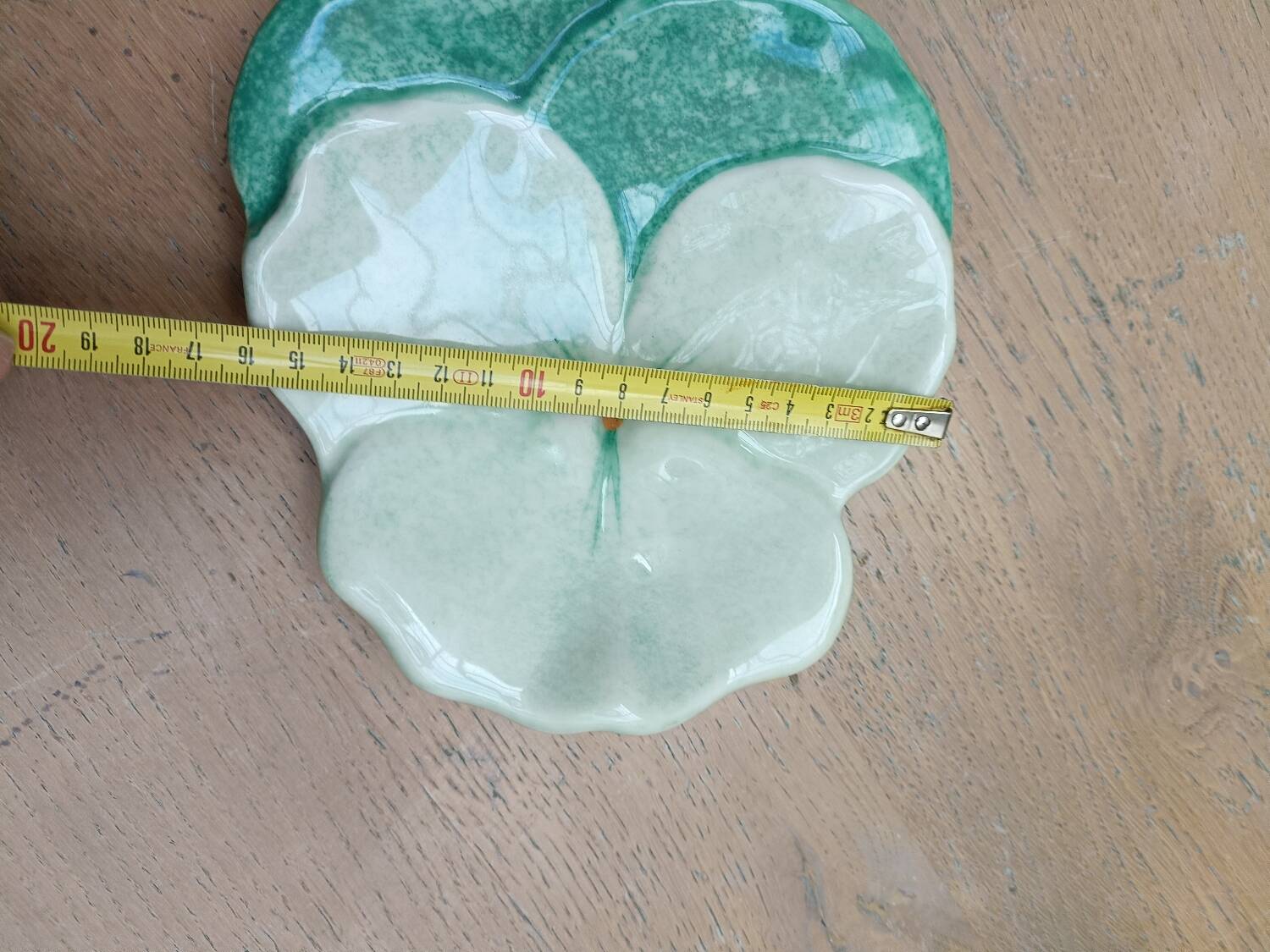 Flower plate, Ernestine Salerno