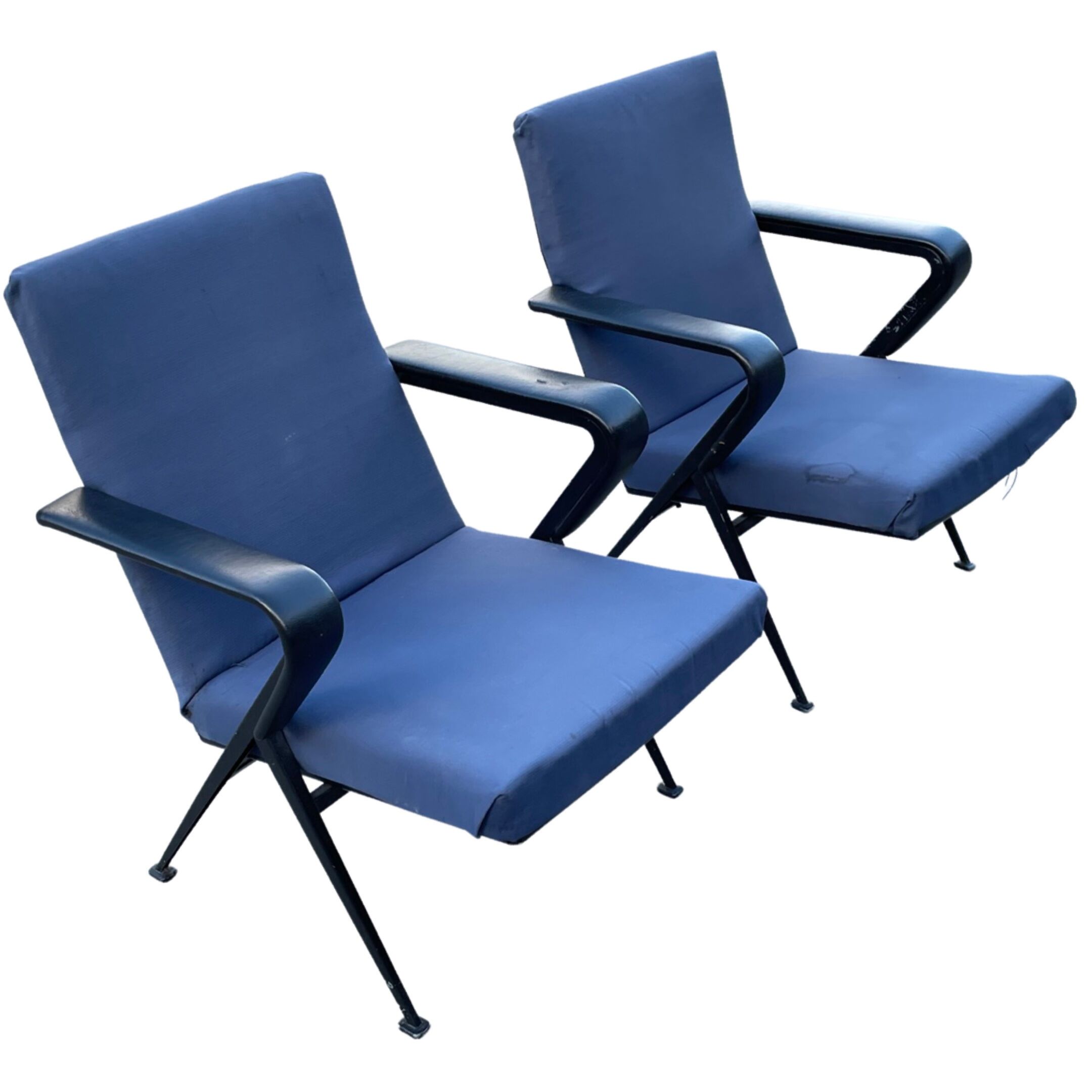 set of 2 Repose armchairs by Friso Kramer for Ahrend de Cirkel