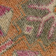Tapis runner bohème aux motifs naïfs, palette douce et vibrante, 86x309Cm