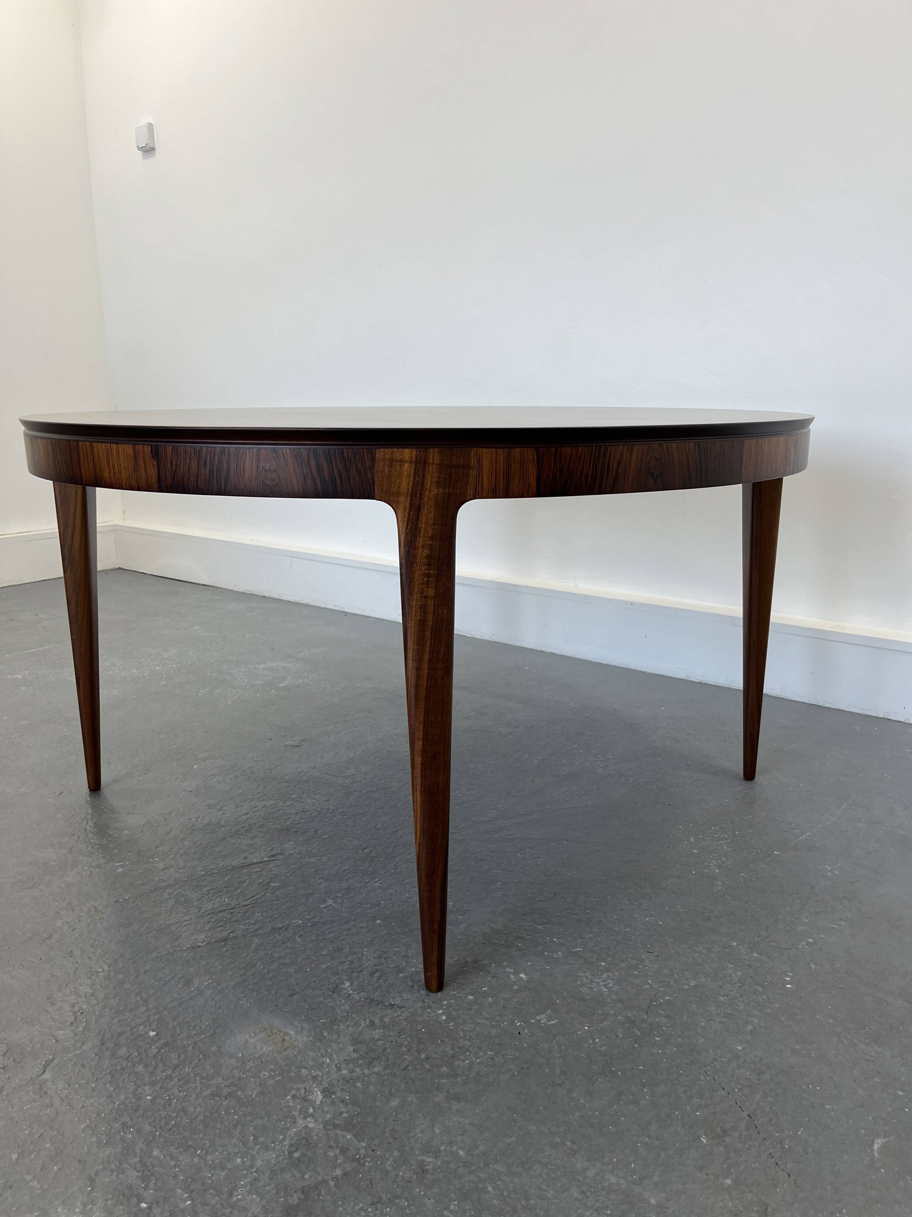 Oval Dining Table in Rosewood by Johannes Andersen for CFC Silkeborg, 1960s