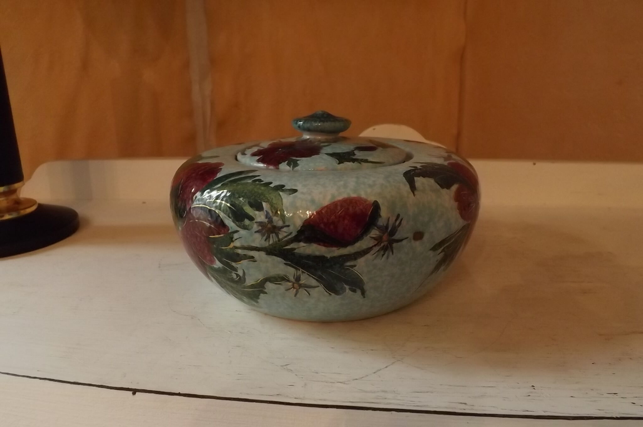 Glazed and gilded ceramic candy by Zulimo Aretini Novara italia 1950