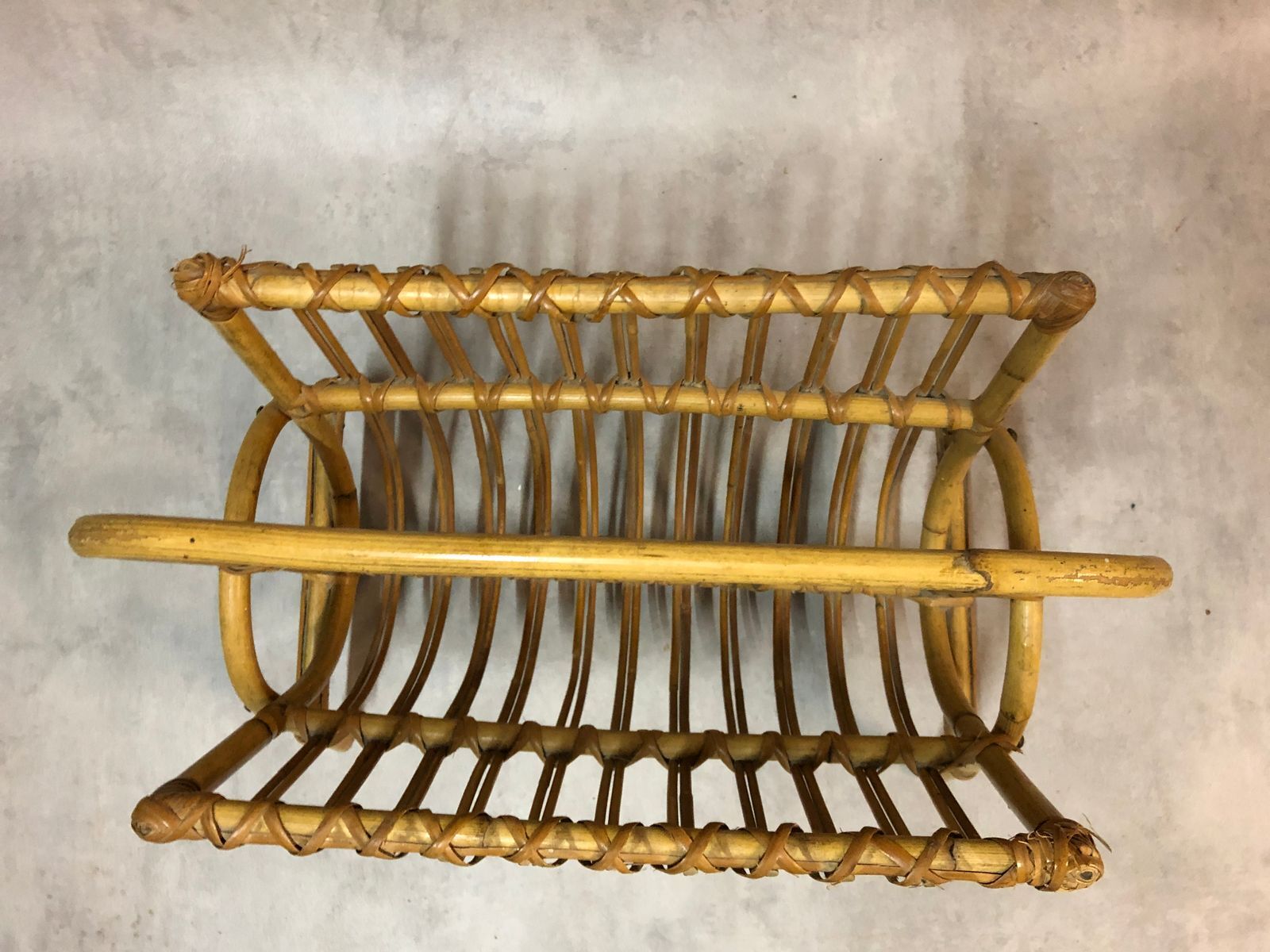 Mid-century magazine holder in rattan France 1960s