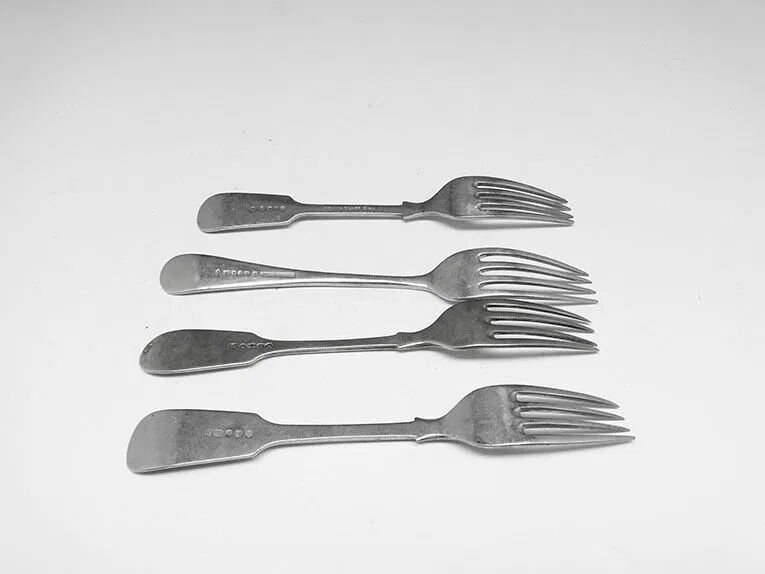 Set de 4 fourchettes C2F selon le motif mazovien