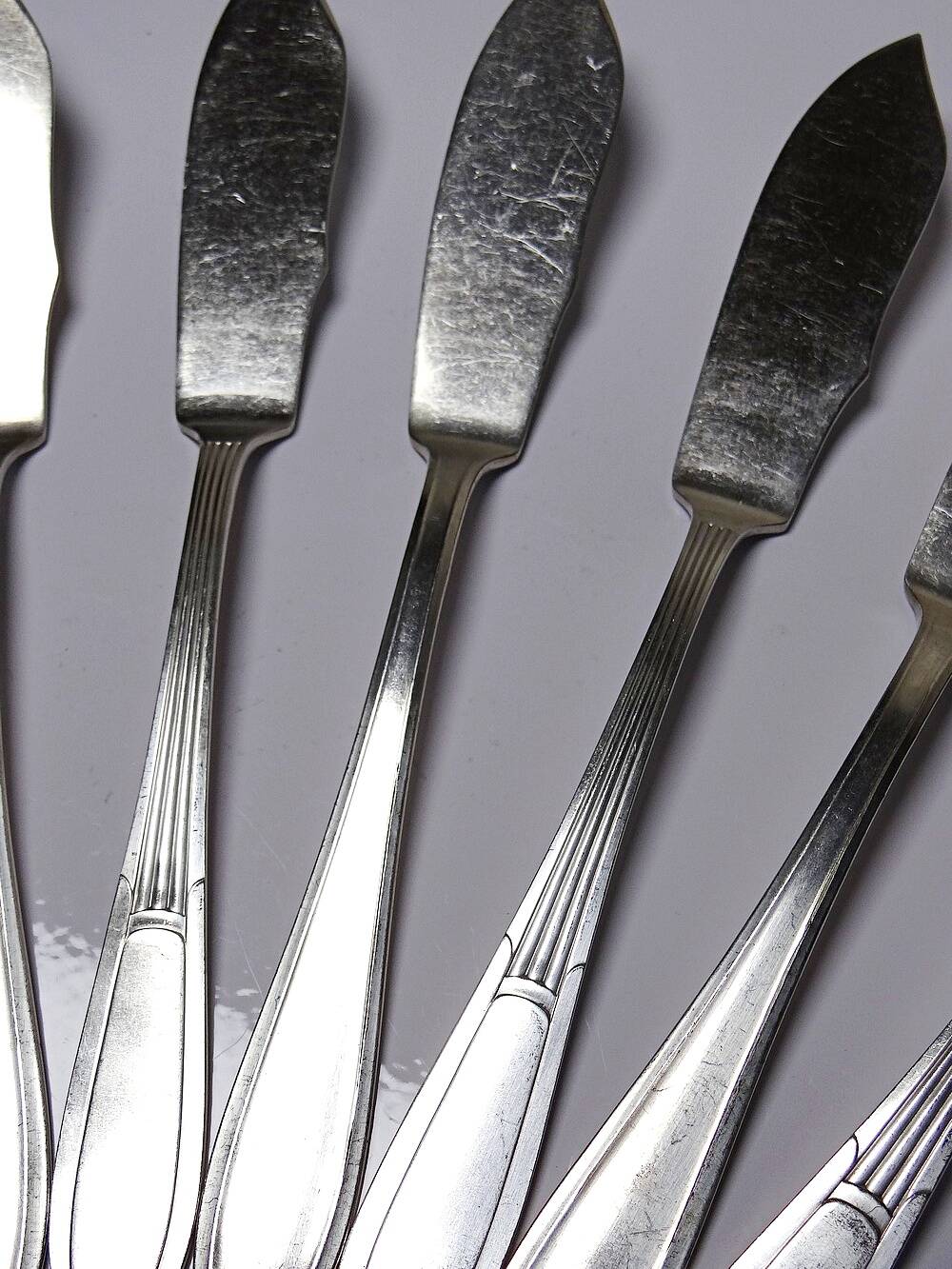 6 vintage/antique silver-plated fish knives in art deco style SFAM