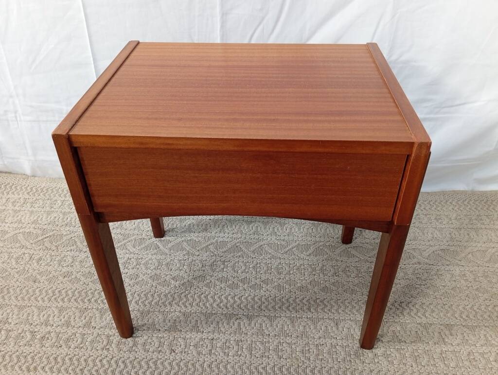 Chevet scandinave en teck années 60