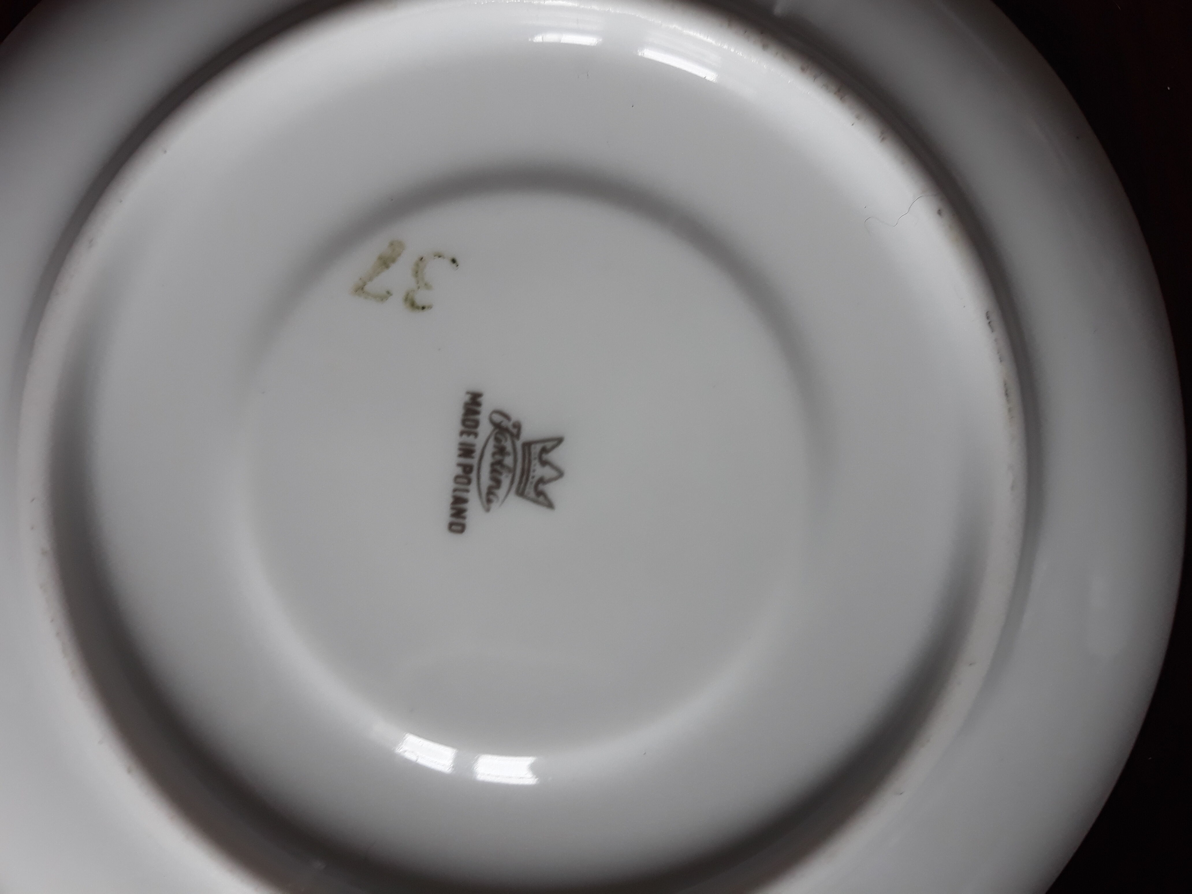 Lot of white porcelain cups