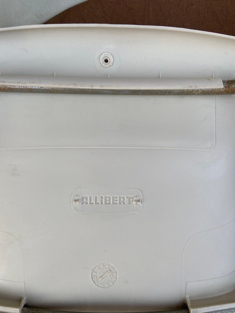 Suite of 4 chairs design showroom Allibert 1970