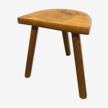 Tabouret tripode