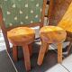 Lot 2 tabourets bois arts and crafts