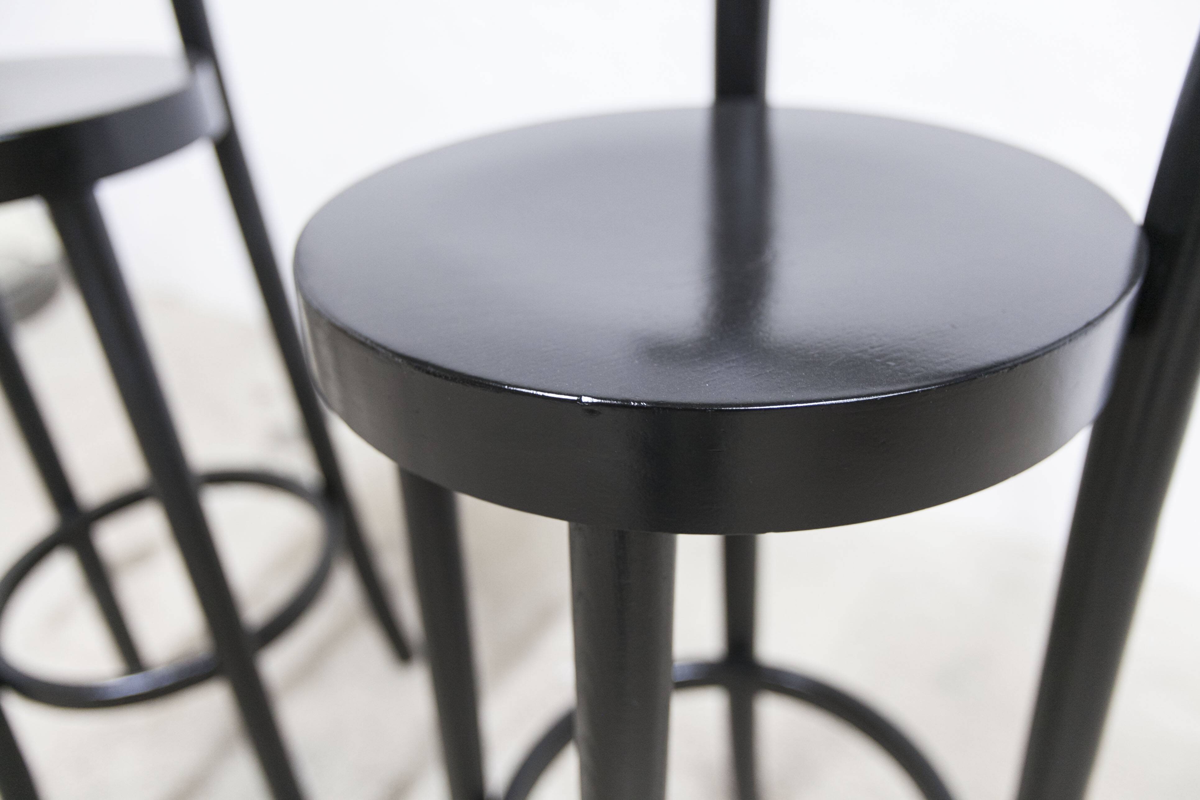 Pair of Baumann high stools, Dialog model, 79 cm