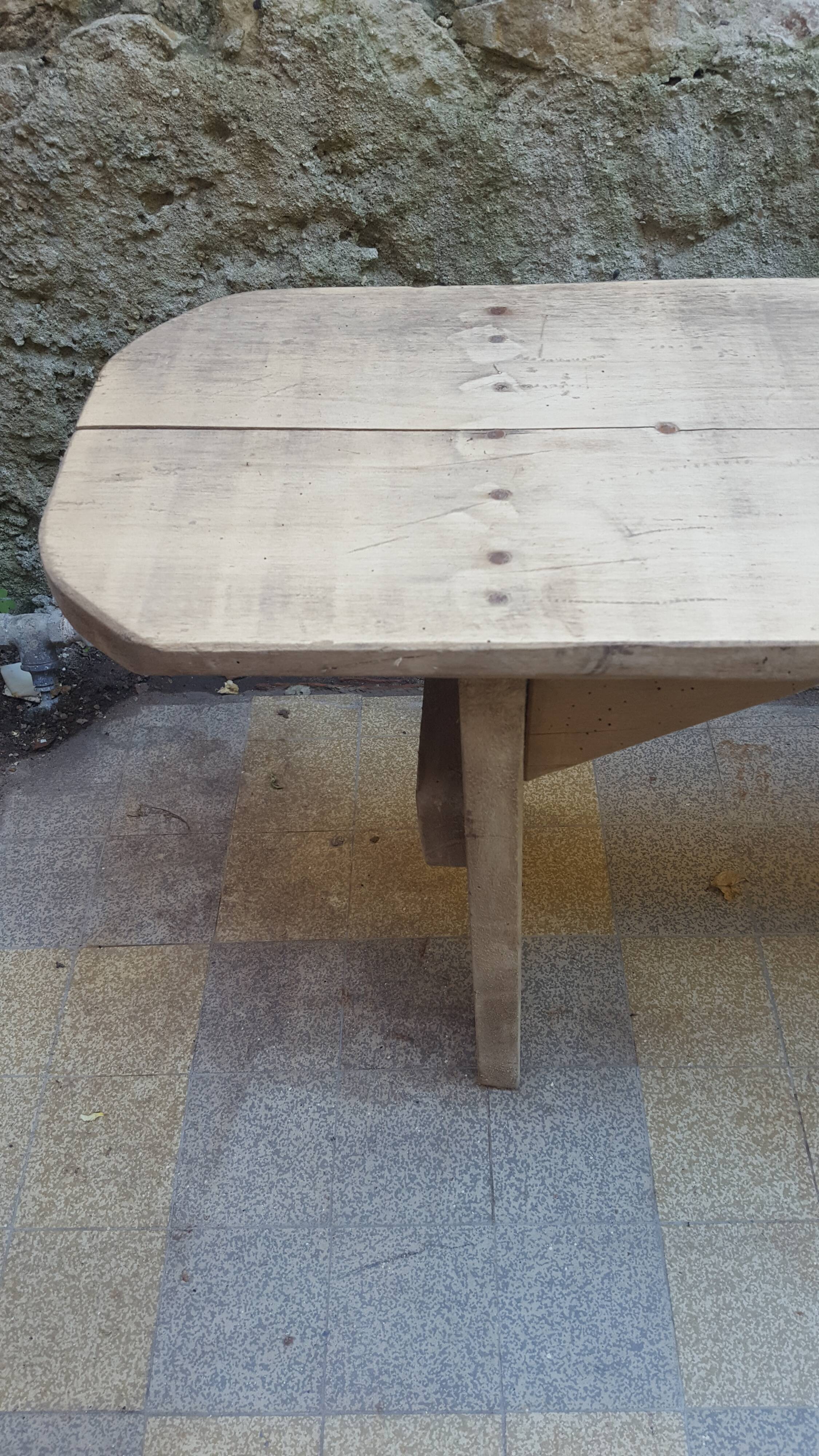 Raw light wood bench