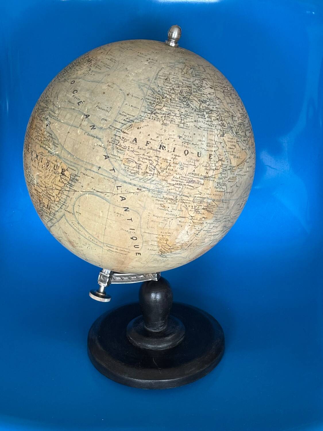 Terrestrial globe World map J. Forest, Girard and Barrere Paris 19th