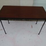 Table basse pieds en fer forgé plateau en bois  77 x 38 cm
