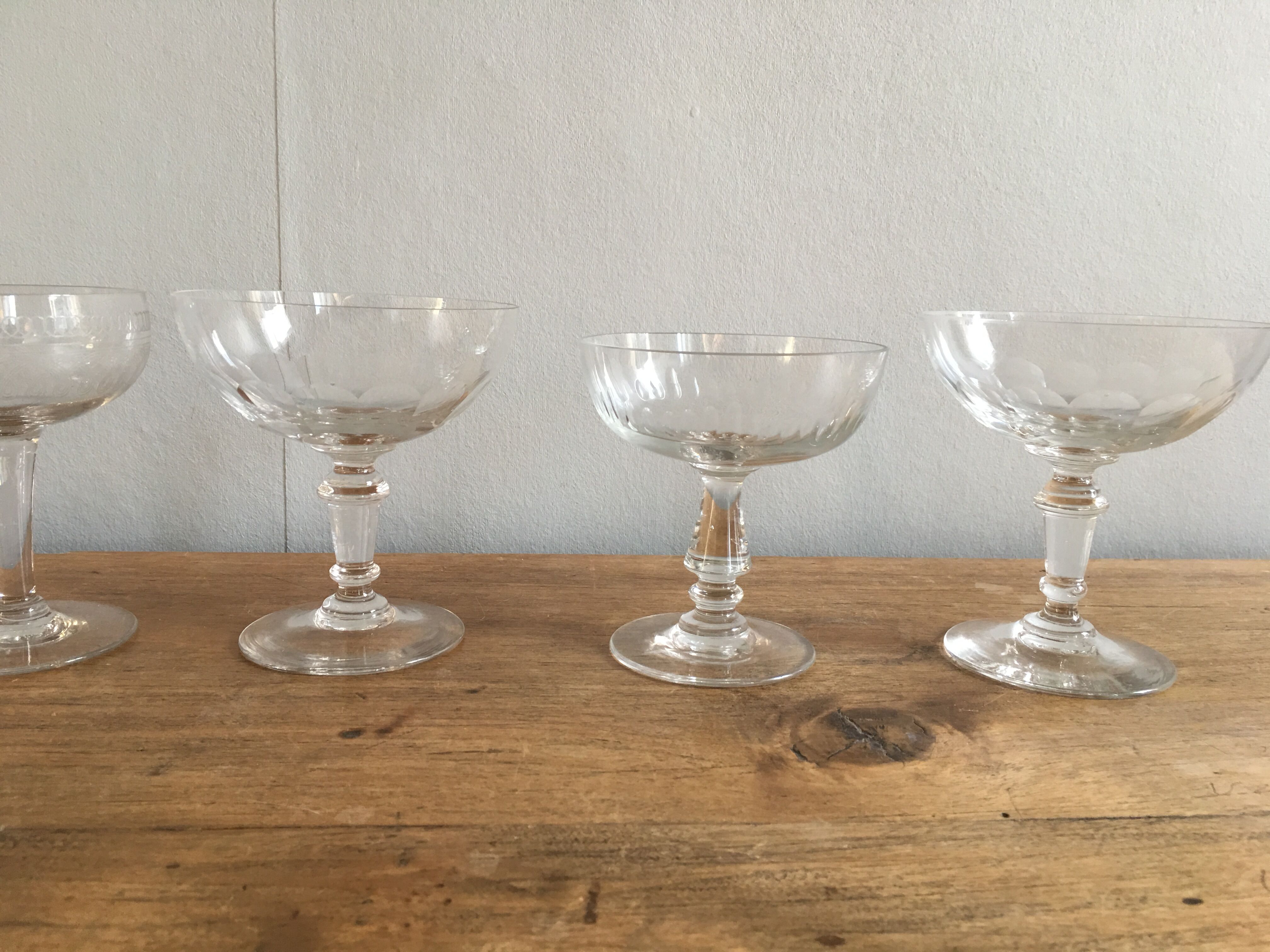 Set de 6 coupes à champagnes dépareillées