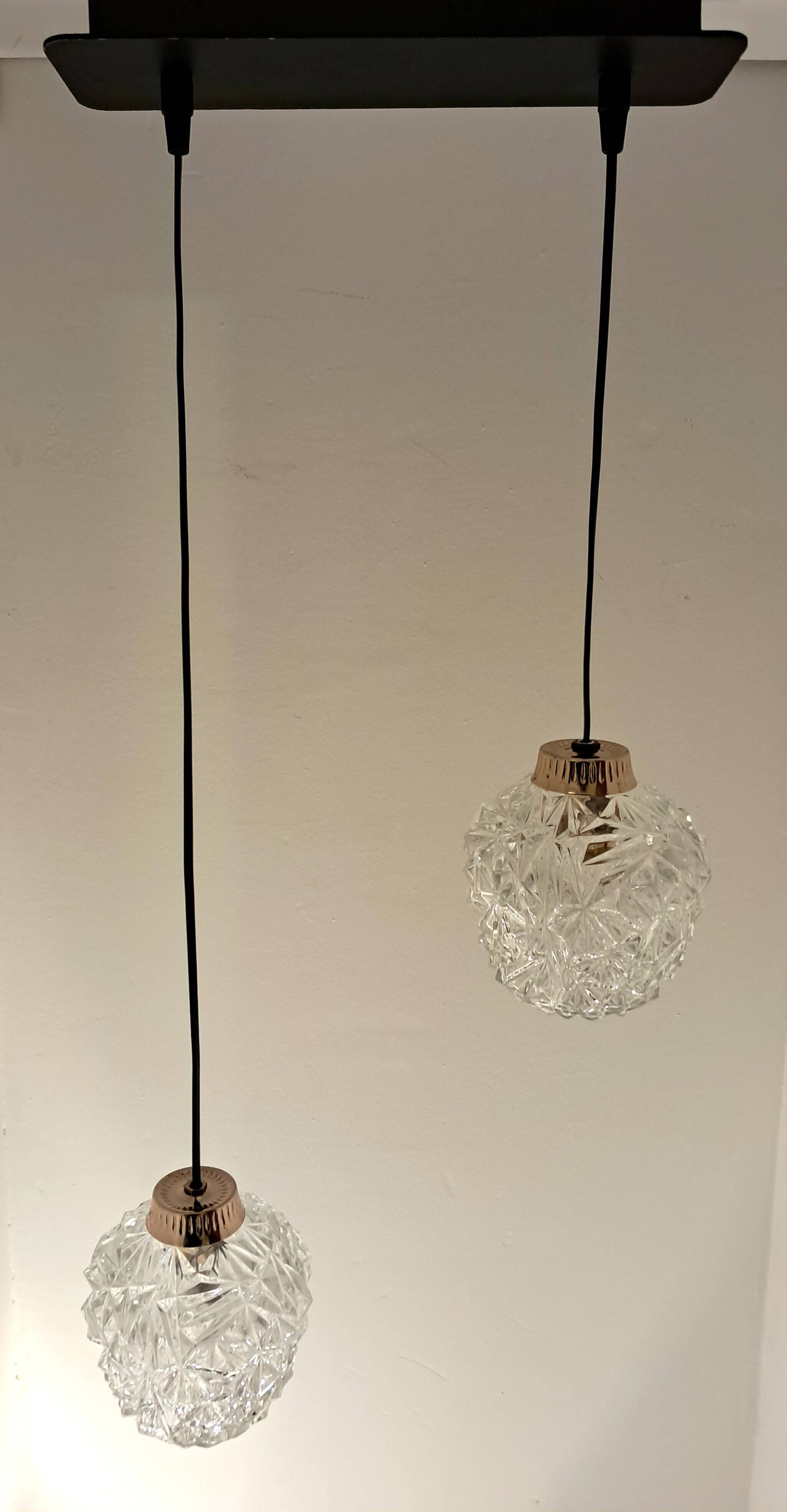 Two-light cascade pendant in gold-plated brass and molded glass