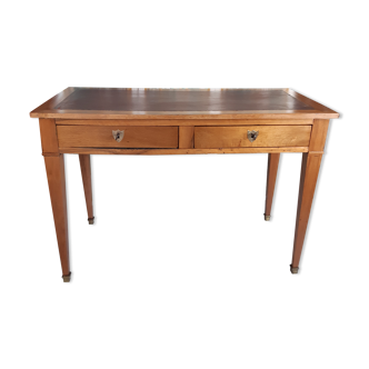 Nineteenth century walnut desk