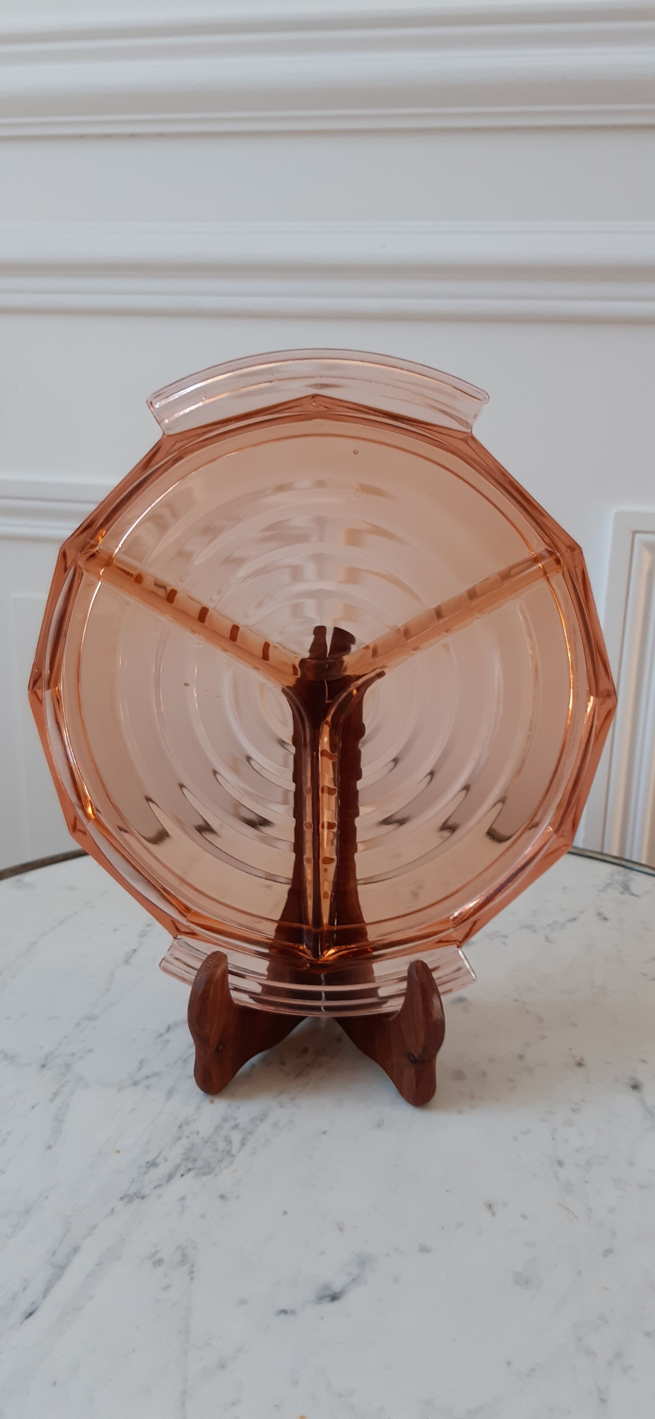 Tray with compartments in pink art deco glass