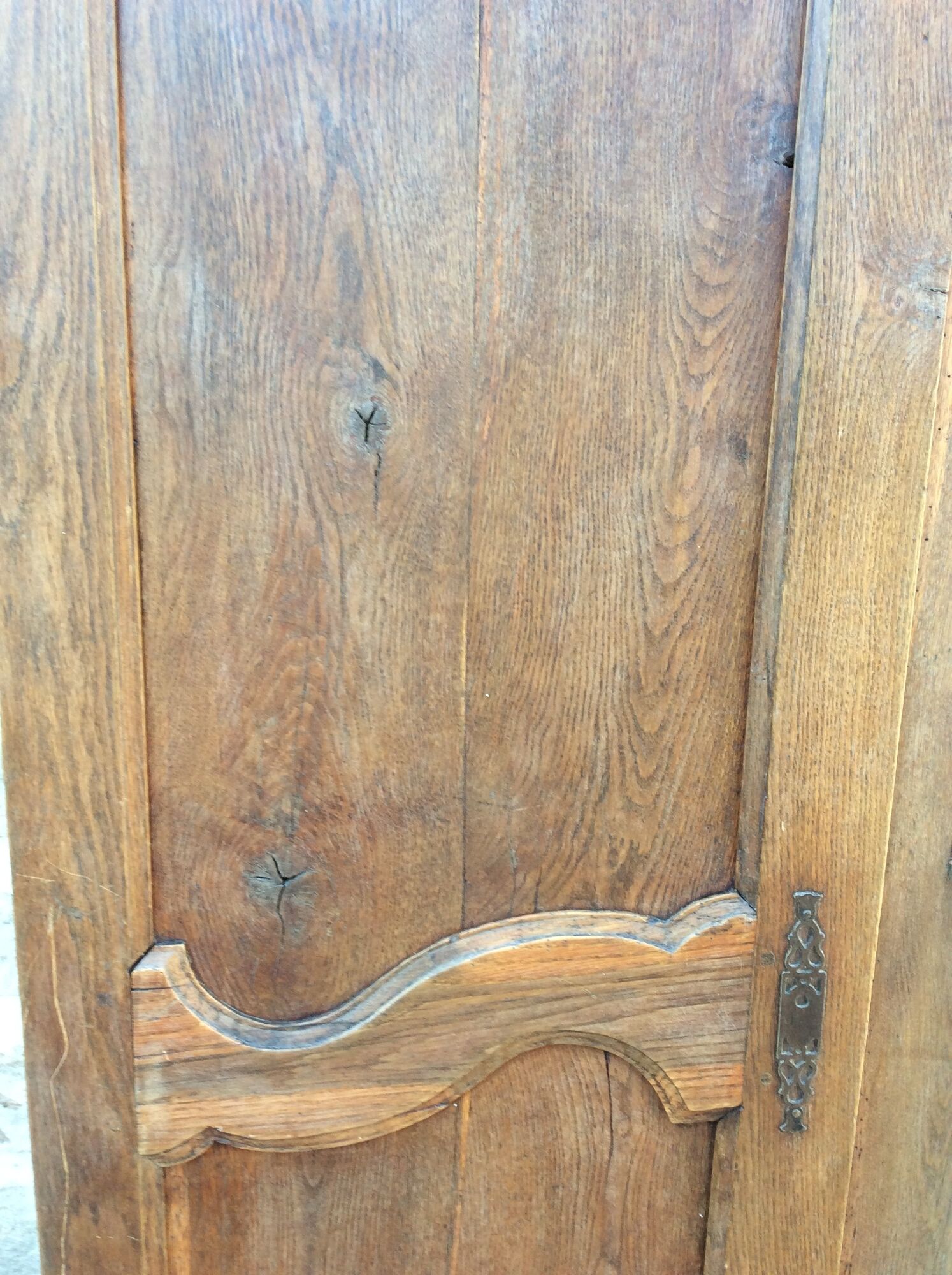 Paire de portes d'armoire ancienne en bois