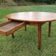 Table de ferme ovale en merisier