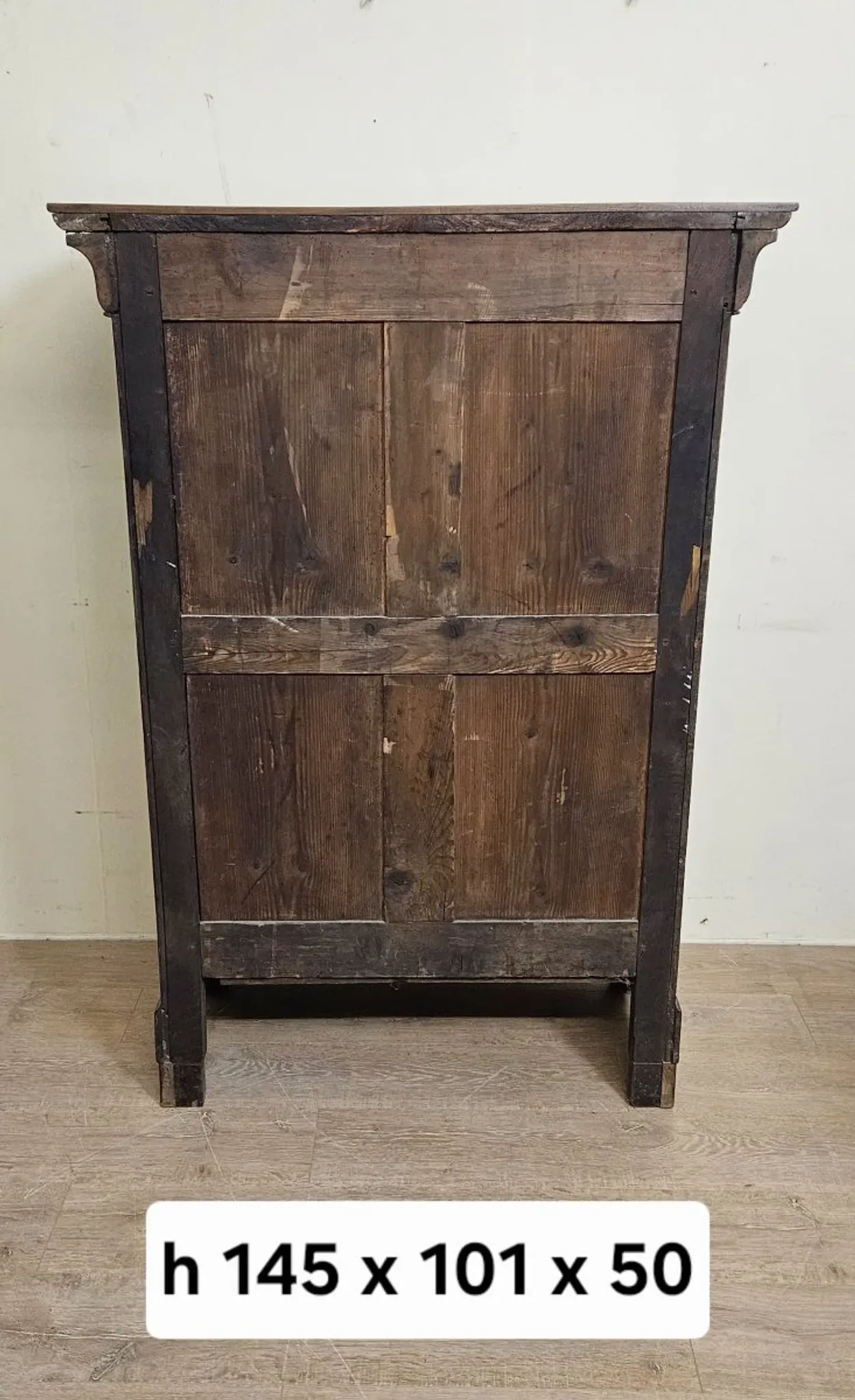 Secretary from the Louis Philippe era – a dozen – in walnut – 19th century