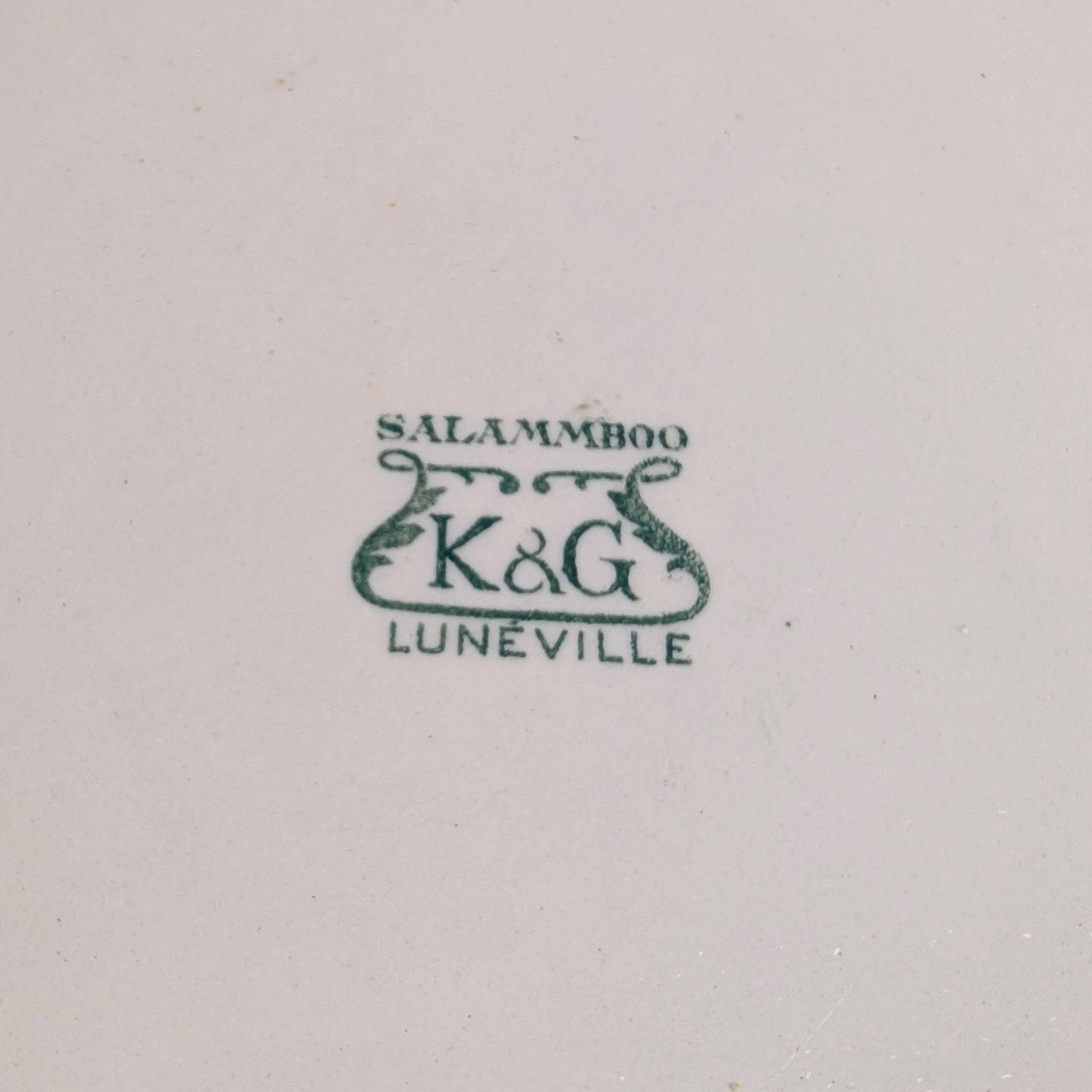 Antique toilet basin – Lunéville, model "Salammbo"
