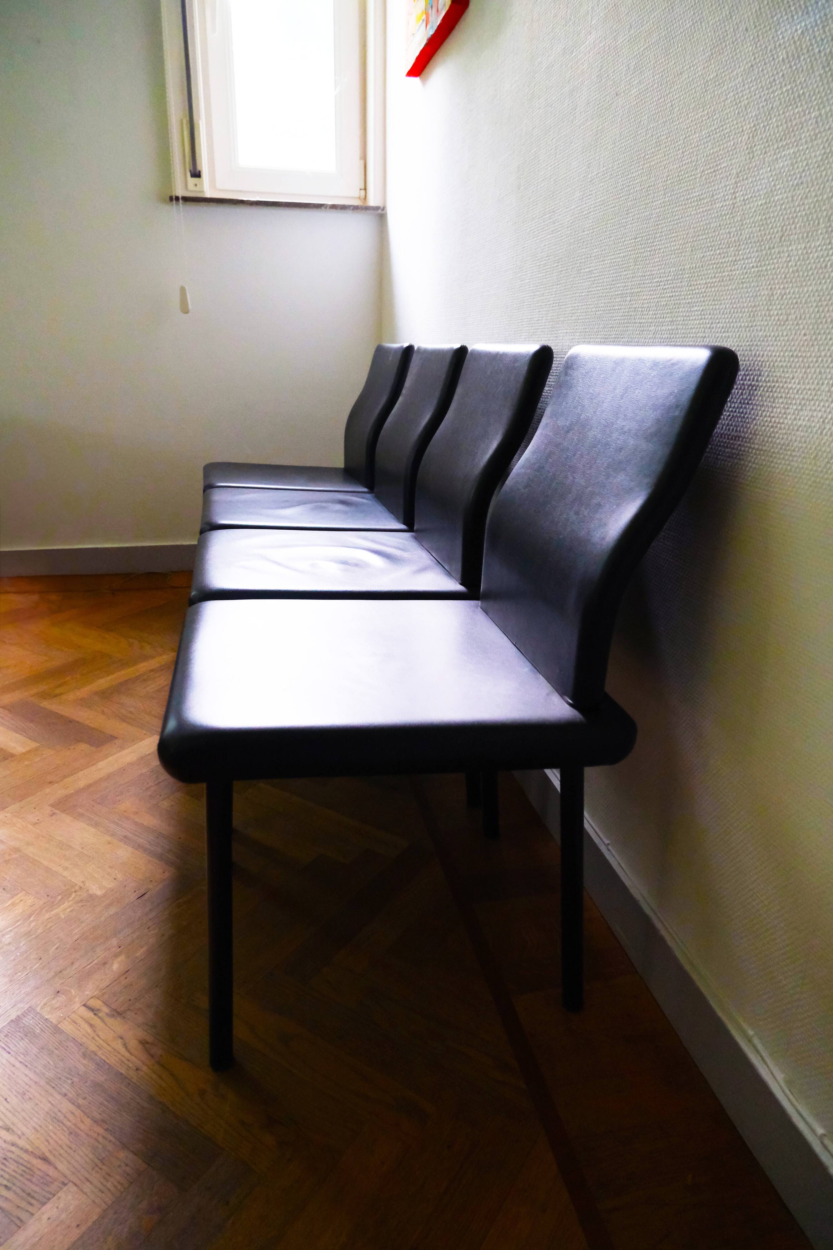 Suite de chaises "Mandarin" Ettore Sottsass pour Knoll