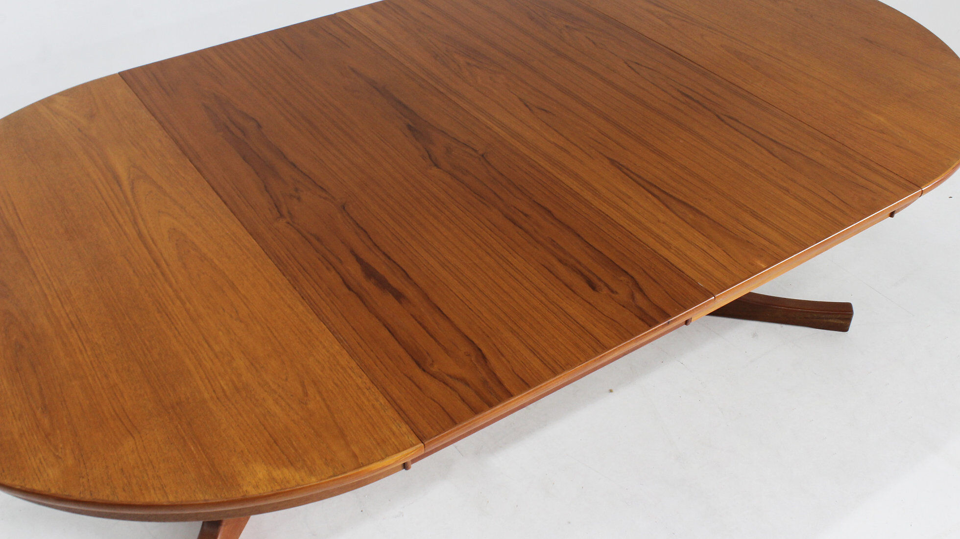 Vintage Danish round extendable dining table 1960s