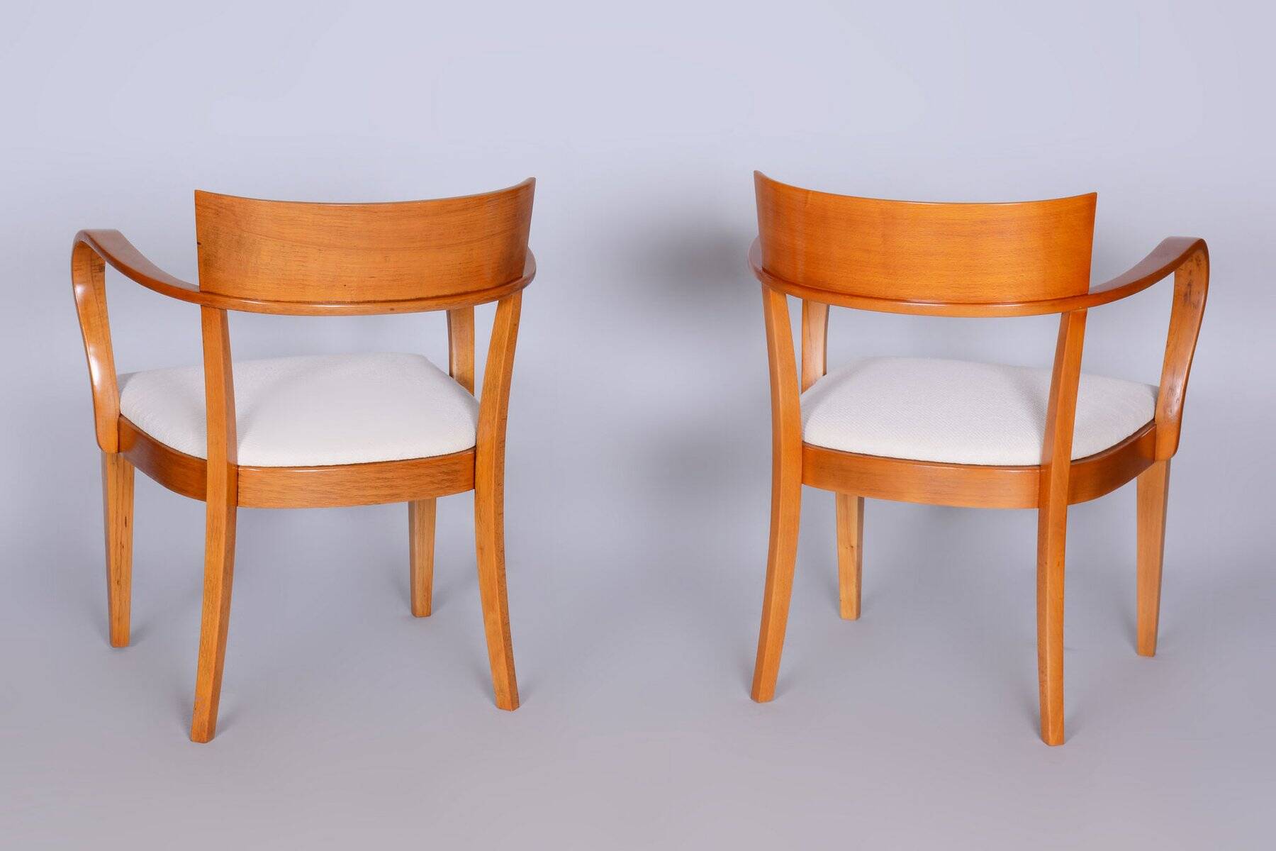 Art Deco Beech Armchairs attributed to Jindrich Halabala for Up Zavody, 1930s, Set of 2