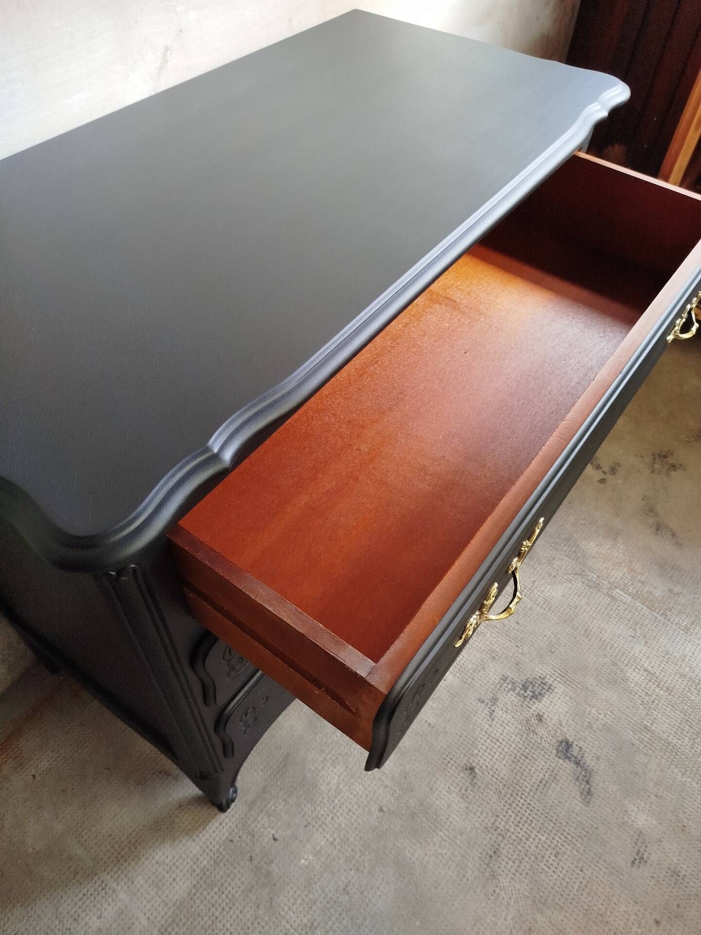 Vintage black chest of drawers