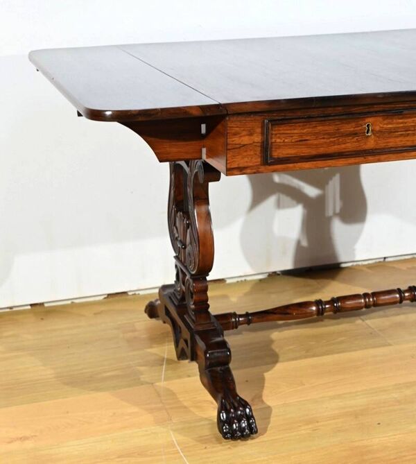 Table, bureau à volets en palissandre massif, époque Restauration, début XIXème