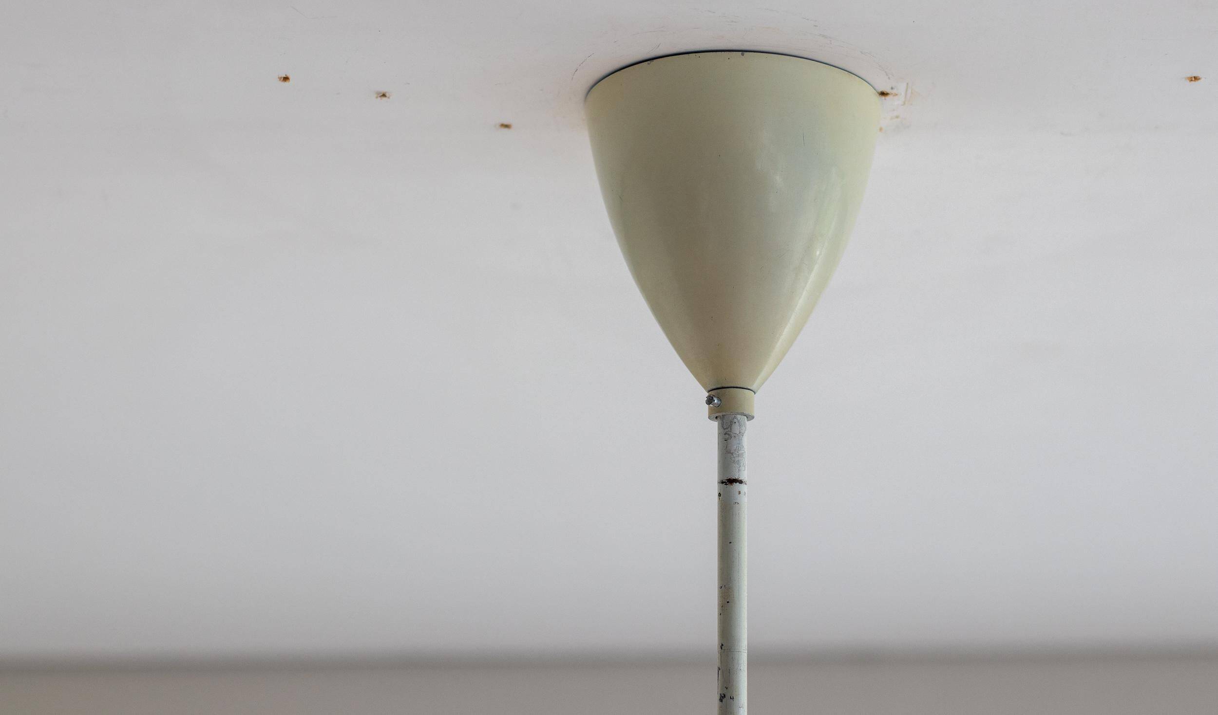 Italian brass enamelled grey chandelier with frosted glass pendants, circa 1960.