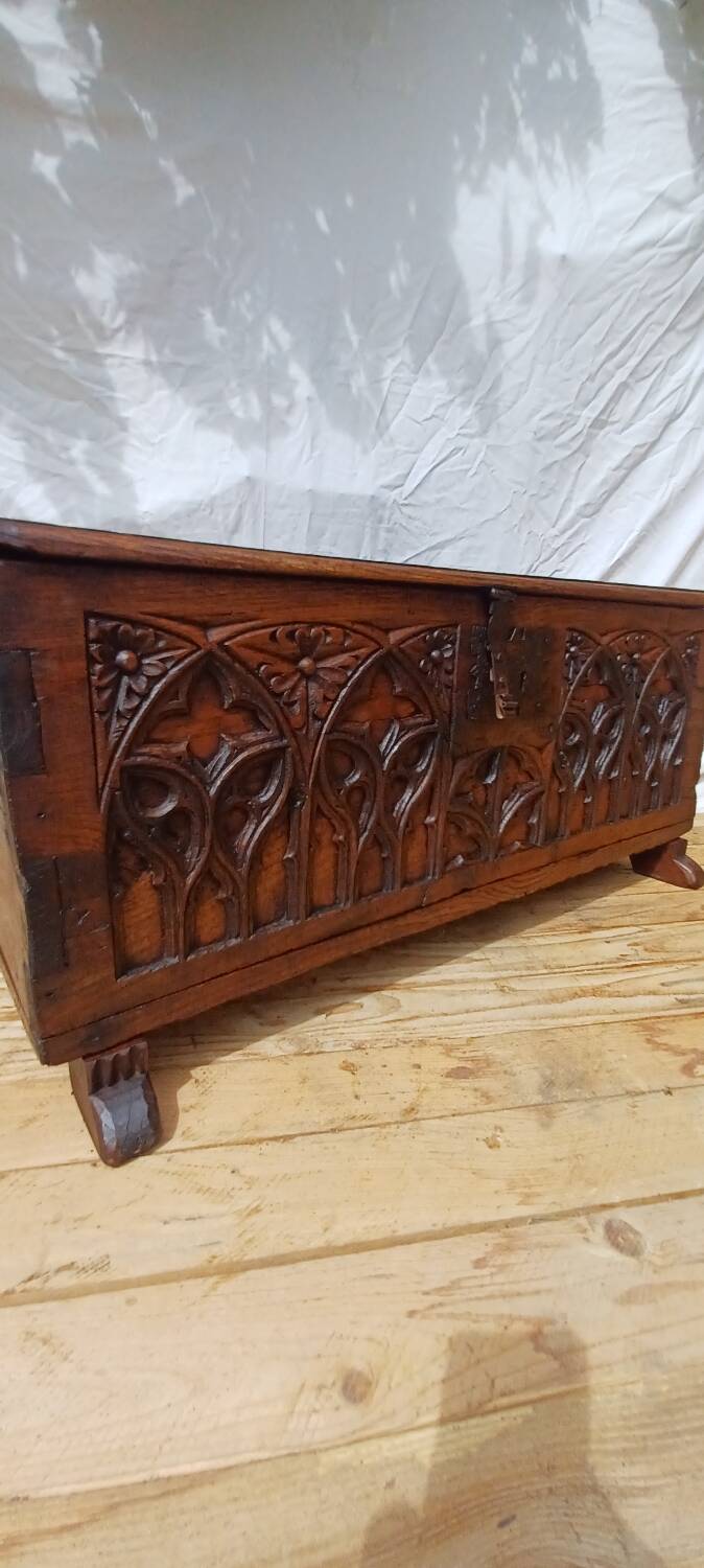 Old Gothic chest 17th century solid oak