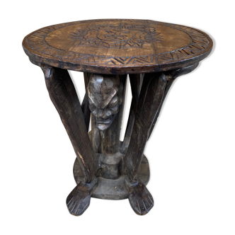 Wooden pedestal table