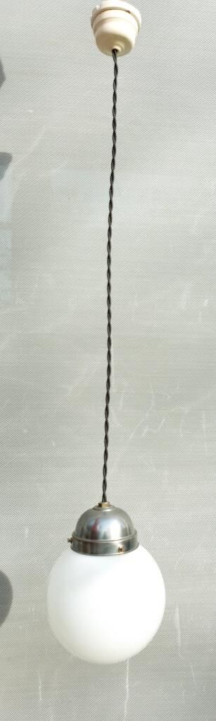 Art Deco opaline ball suspension with porcelain fastener