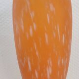 Vase en pâte de verre.
