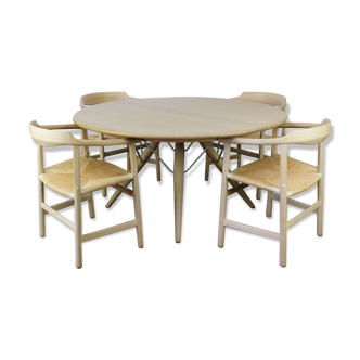 PP75 dining table and 4 chairs PP205 chairs by Hans J Wegner for PP Mobler 1980s