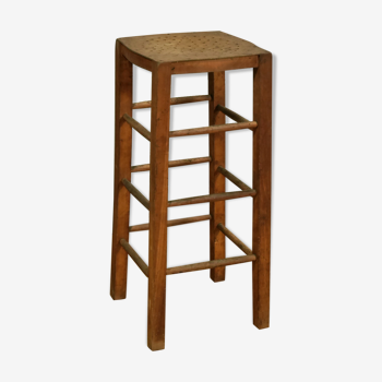 The 1930s Luterma stool