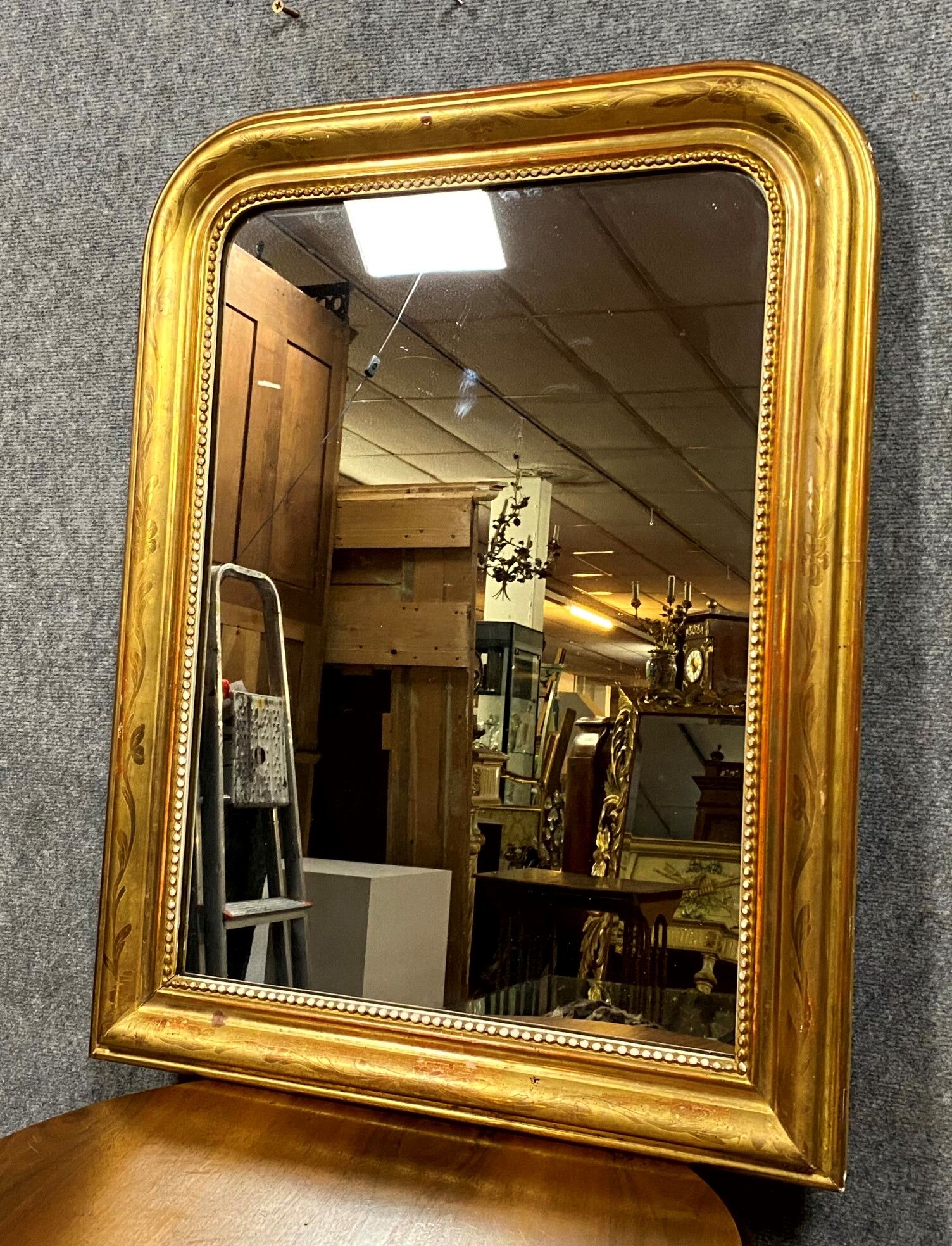 Miroir doré époque Louis Philippe vers 1830 83 X 64cm