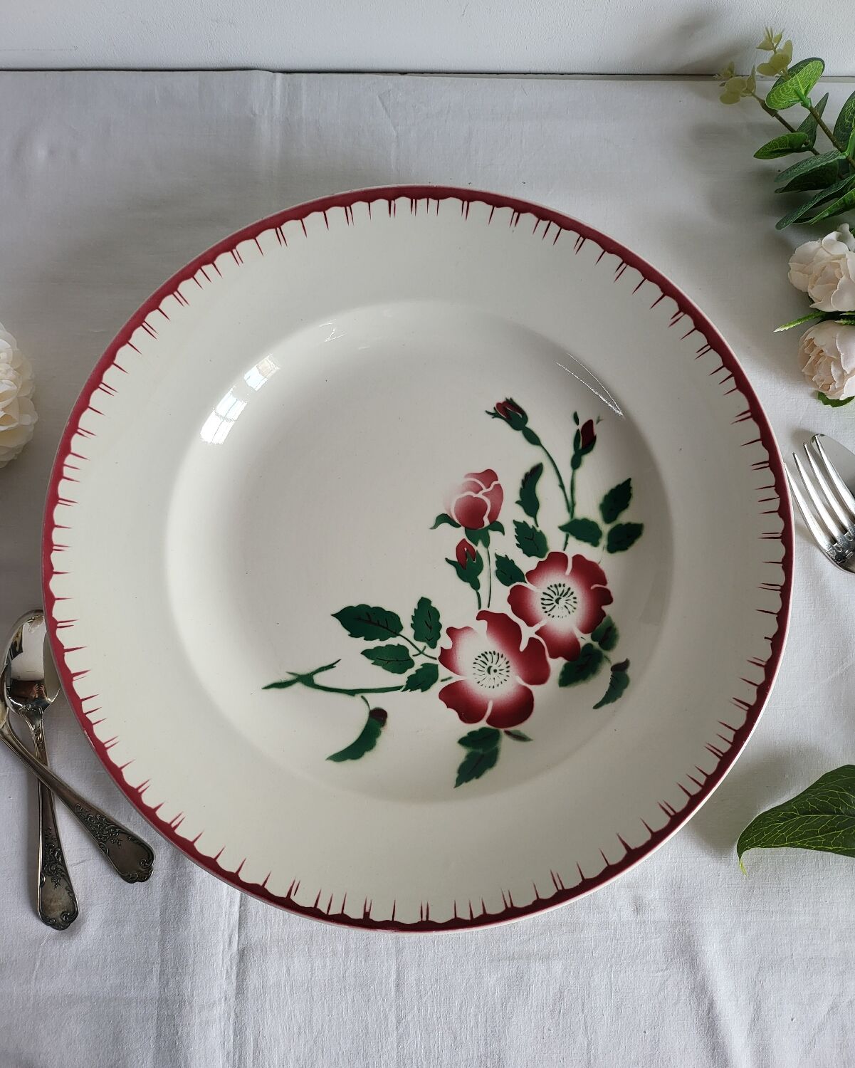 Large round serving platter sarreguemines, epernay model