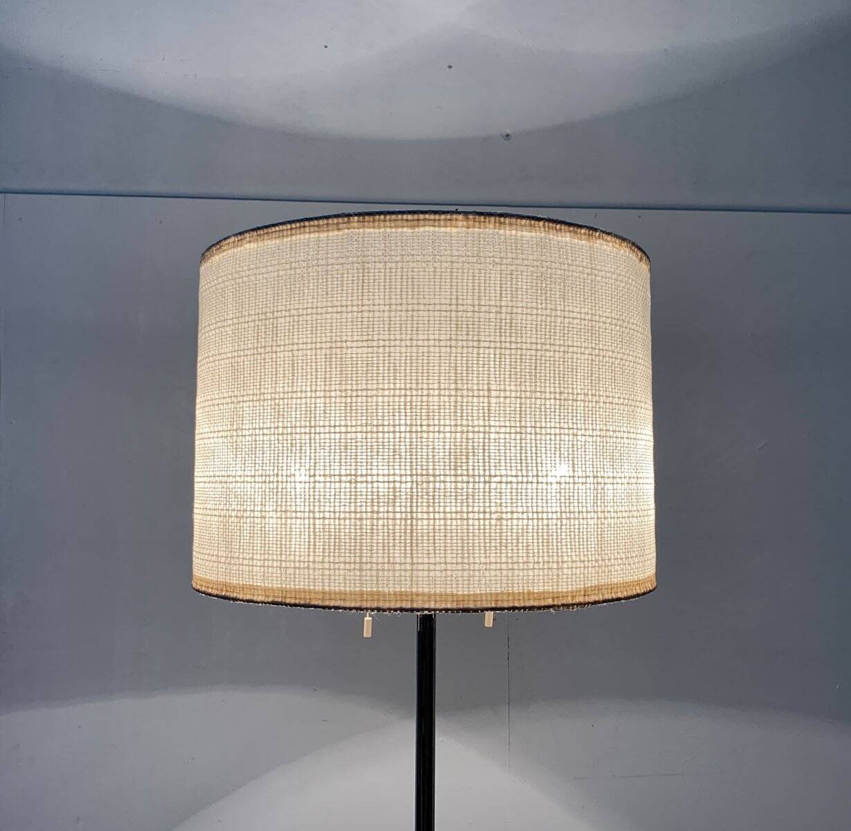Mid-century minimalist floor lamp by Cosack, 1960s.