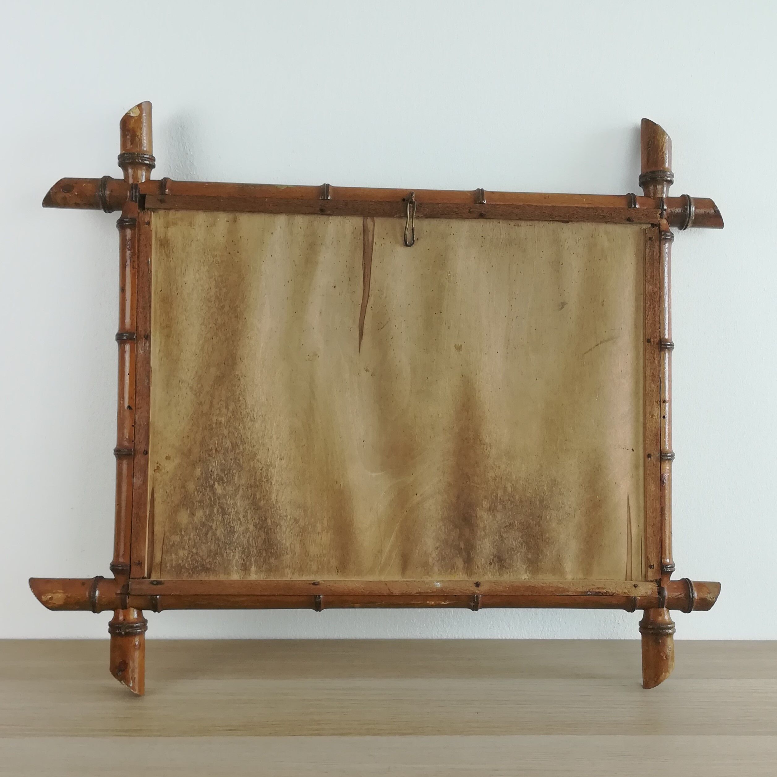 Bamboo-style wooden mirror 65x55cm