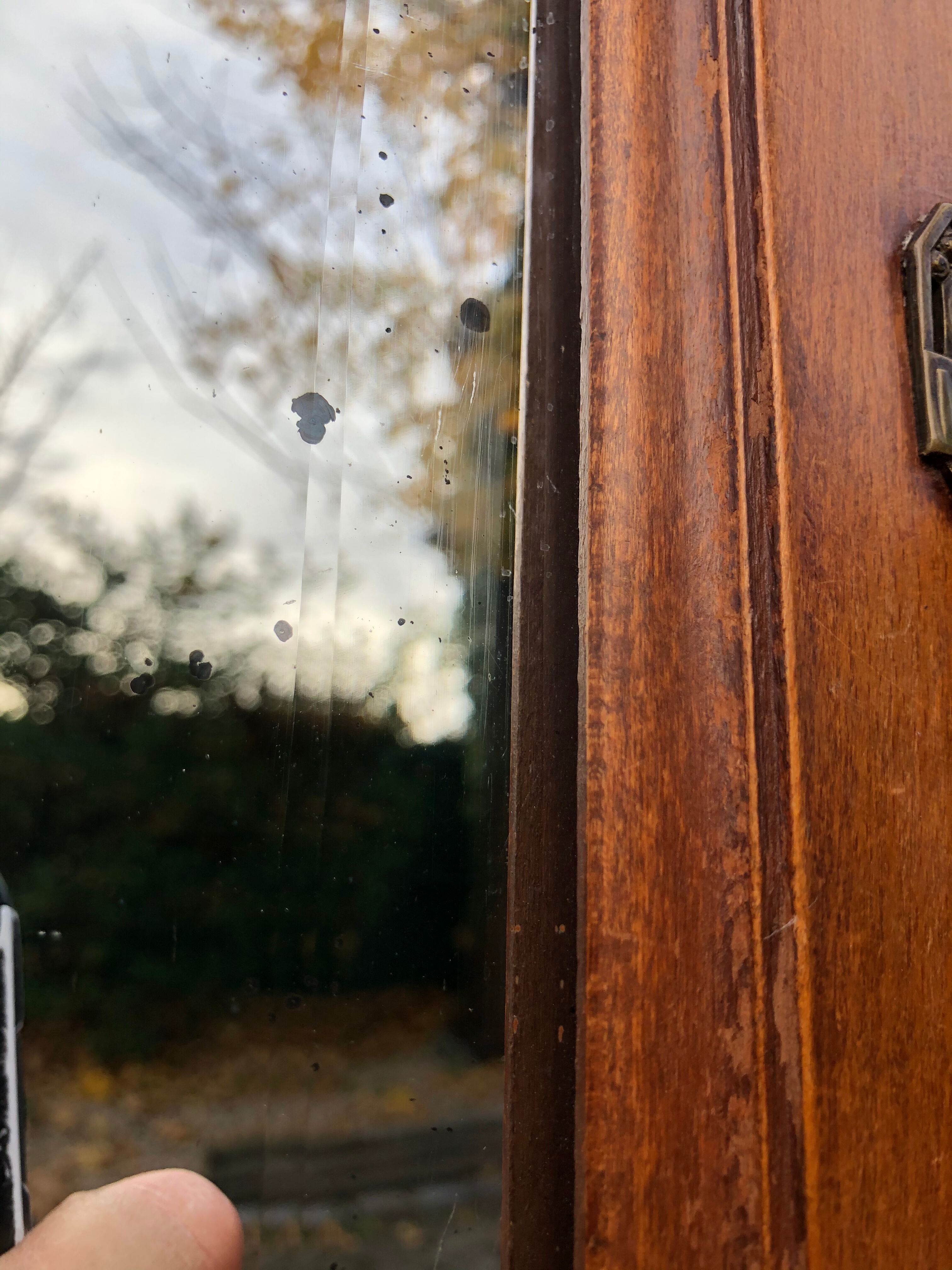 Parisian hotel wardrobe