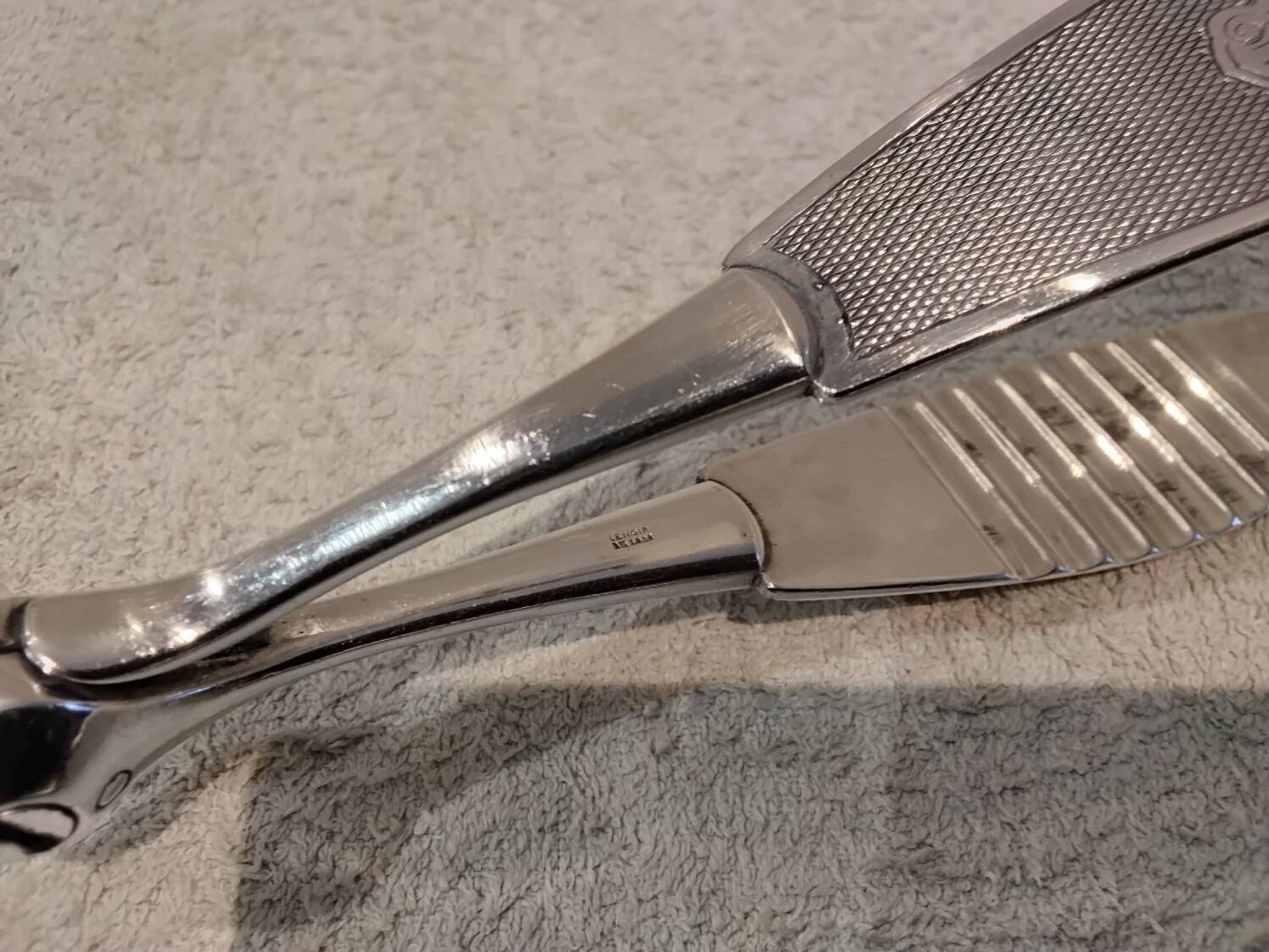 Silver-plated asparagus tongs with guilloche decoration and goldsmith Christofle